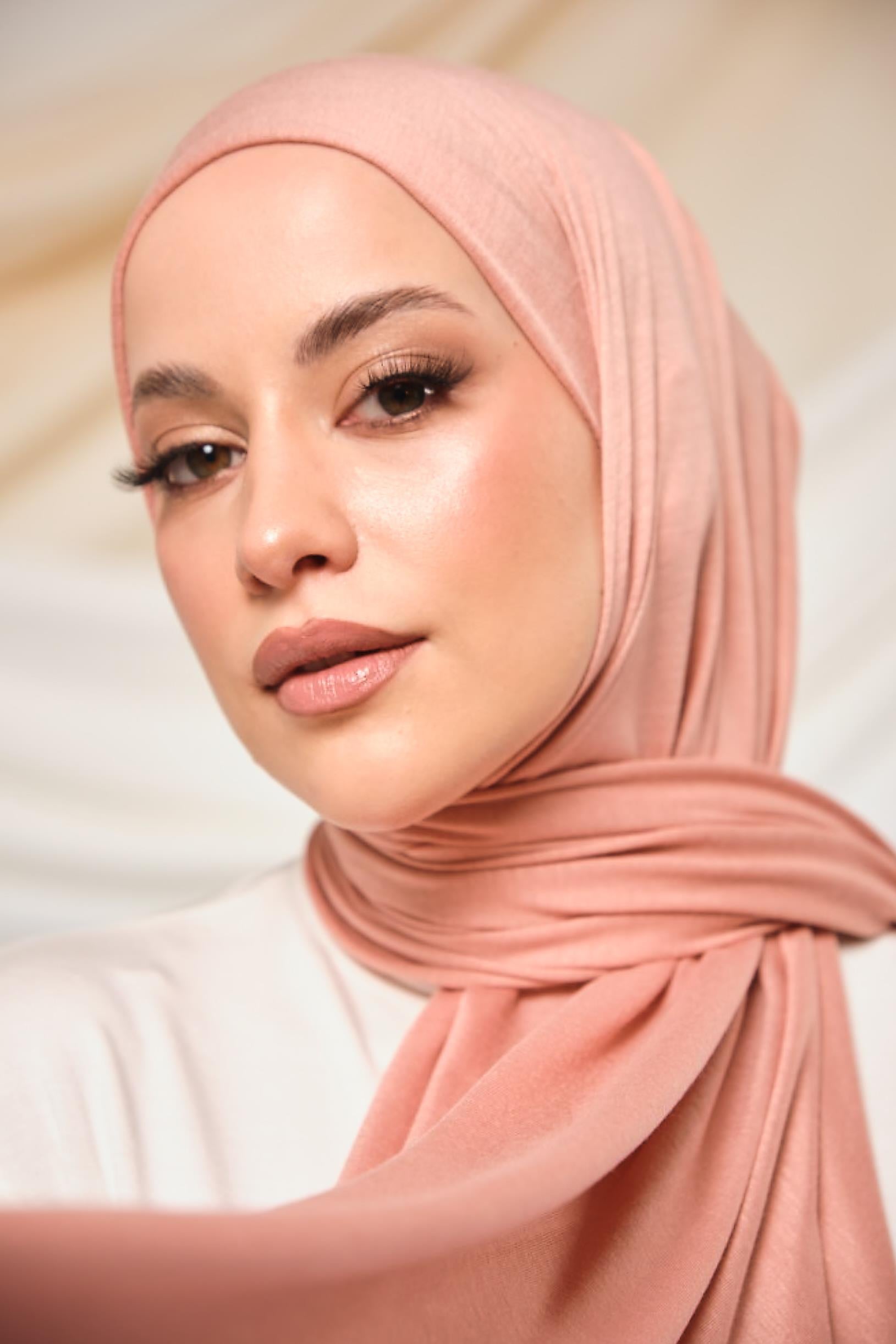 PREMIUM PLAIN COTTON COMBED SHAWL-SALMON