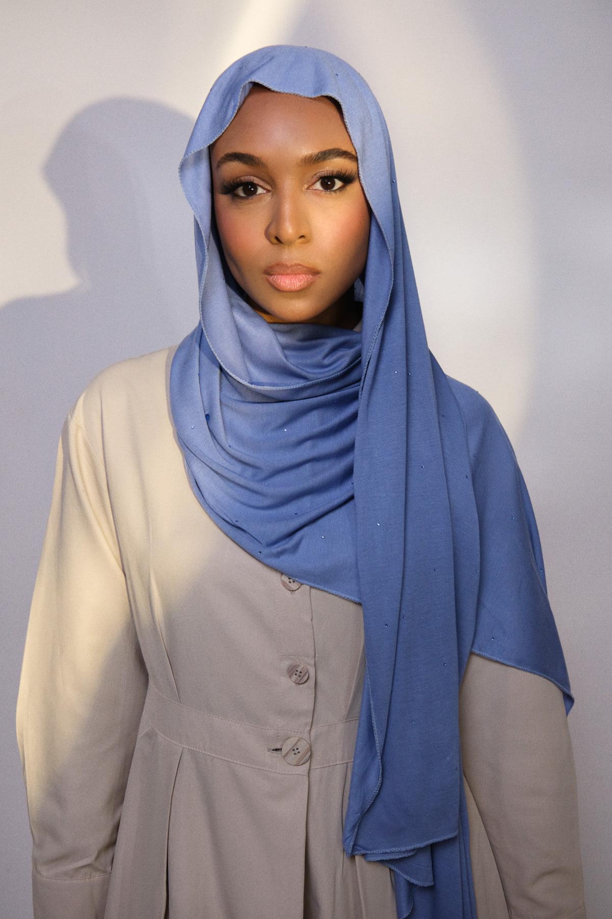 PREMIUM COMBED SHAWL WITH SVAROVSKI-SKY BLUE