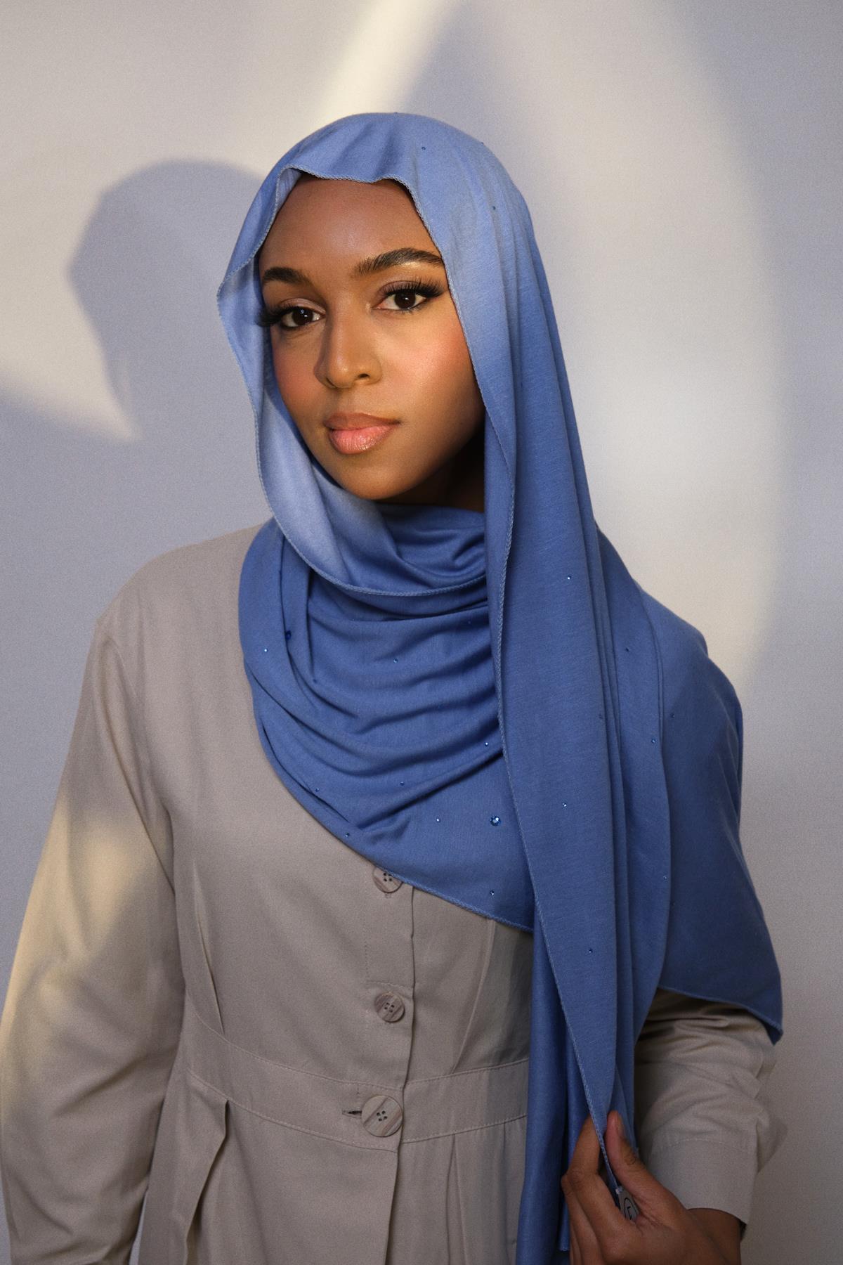 PREMIUM COMBED SHAWL WITH SVAROVSKI-SKY BLUE