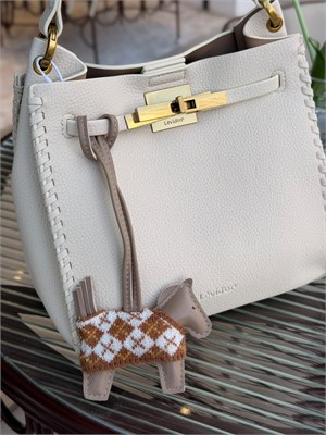 Charm Detaylı Kilit Tokalı Çanta Ekru