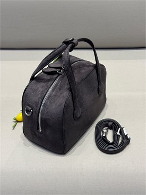 Charm Detaylı Askılı Mini Çanta Siyah