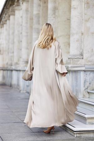 PREMIUM CASUAL ABAYA-BEIGE