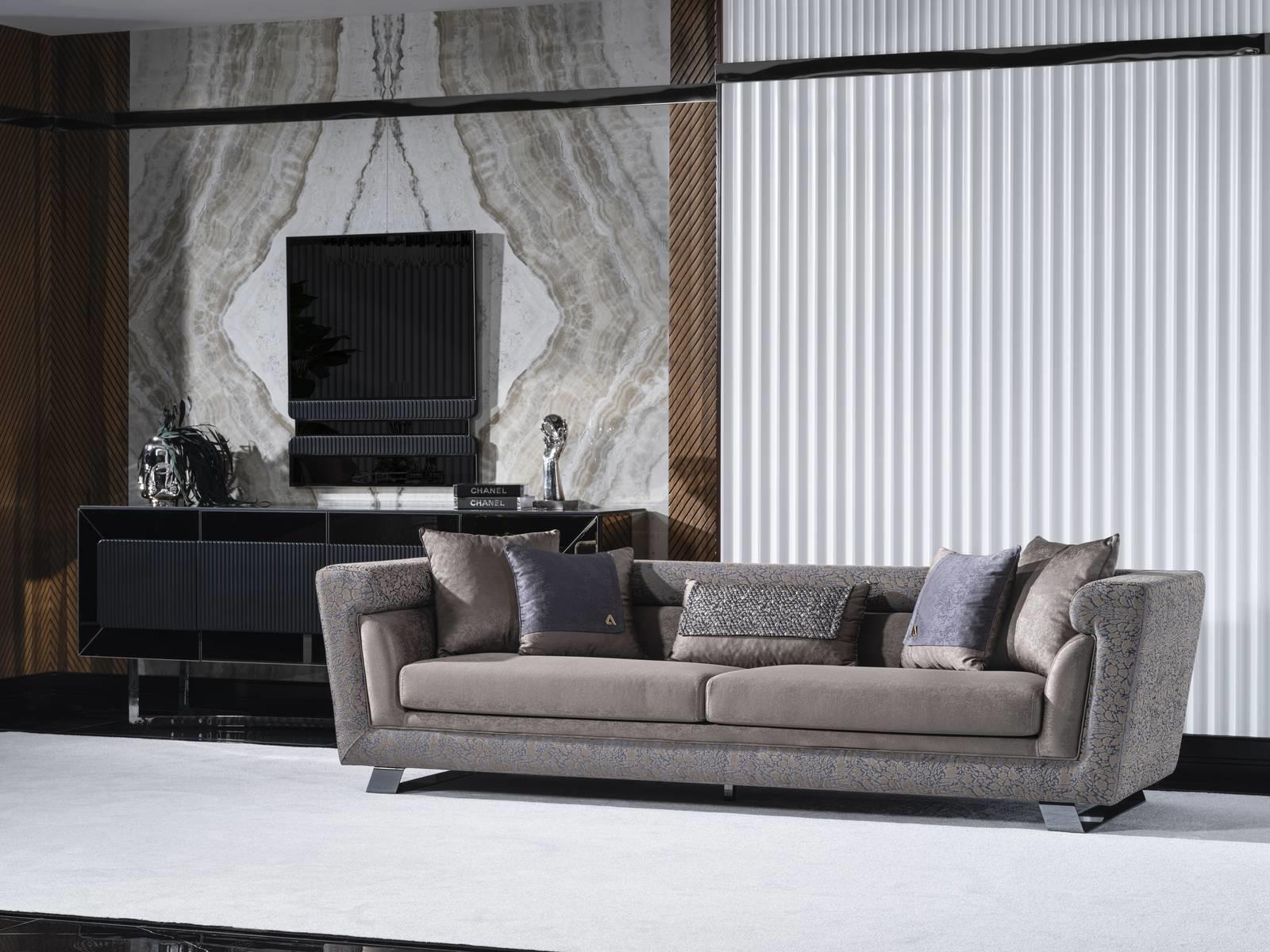 LION THREE SEATER SOFA PATTERNED