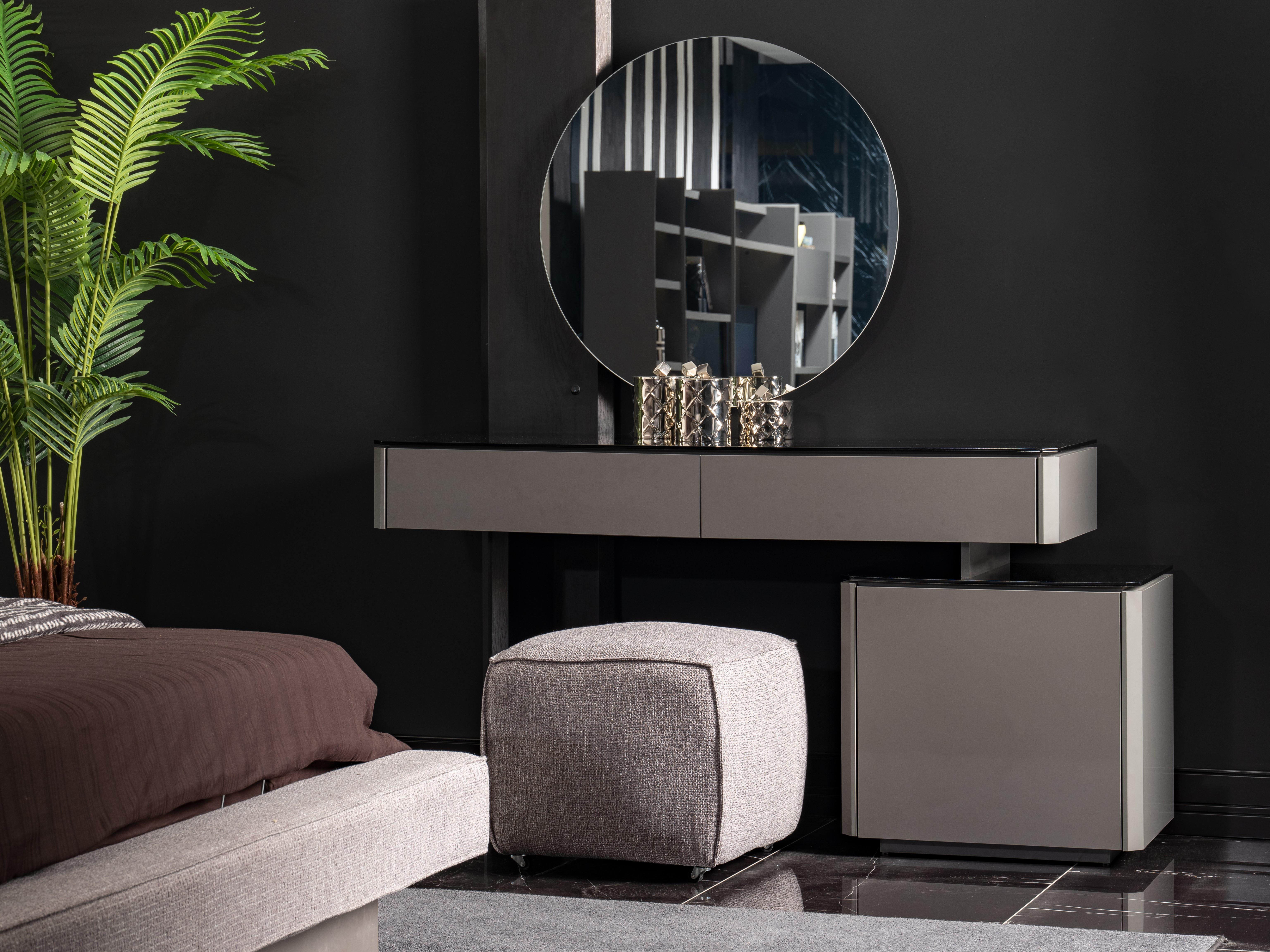 NATURA MAKE-UP TABLE & MIRROR