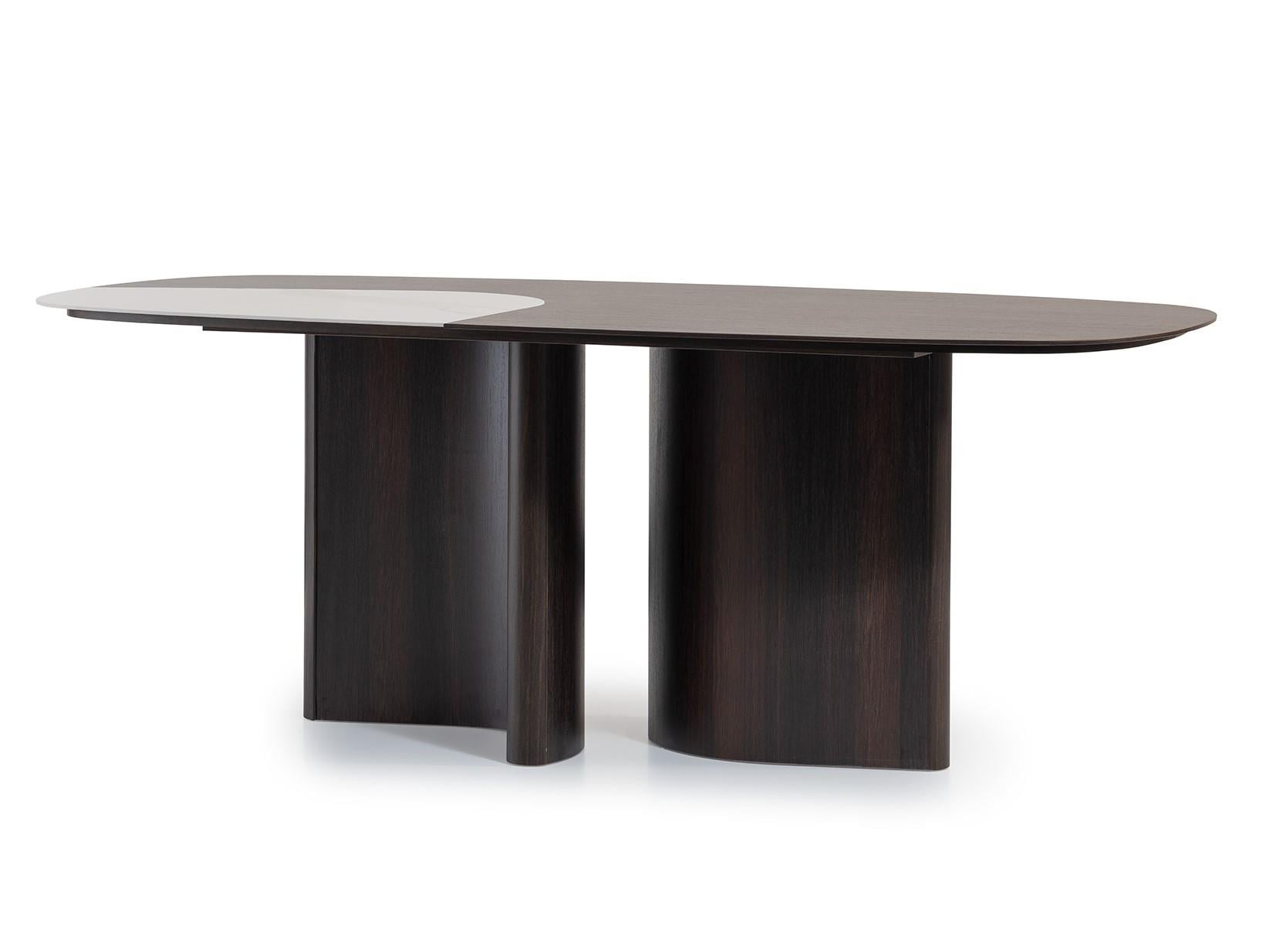 LE MANS DINING TABLE