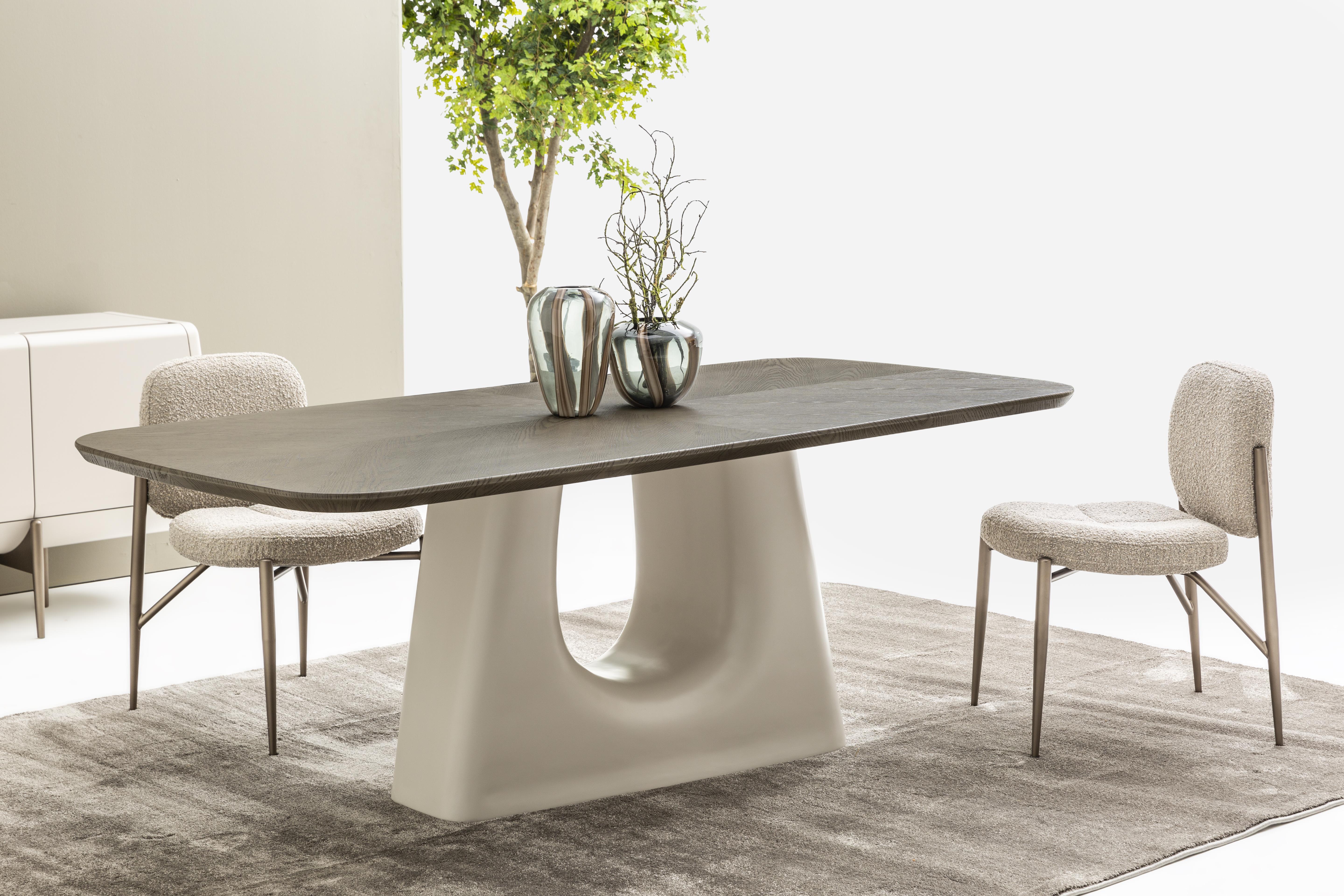 MONGE DINING TABLE