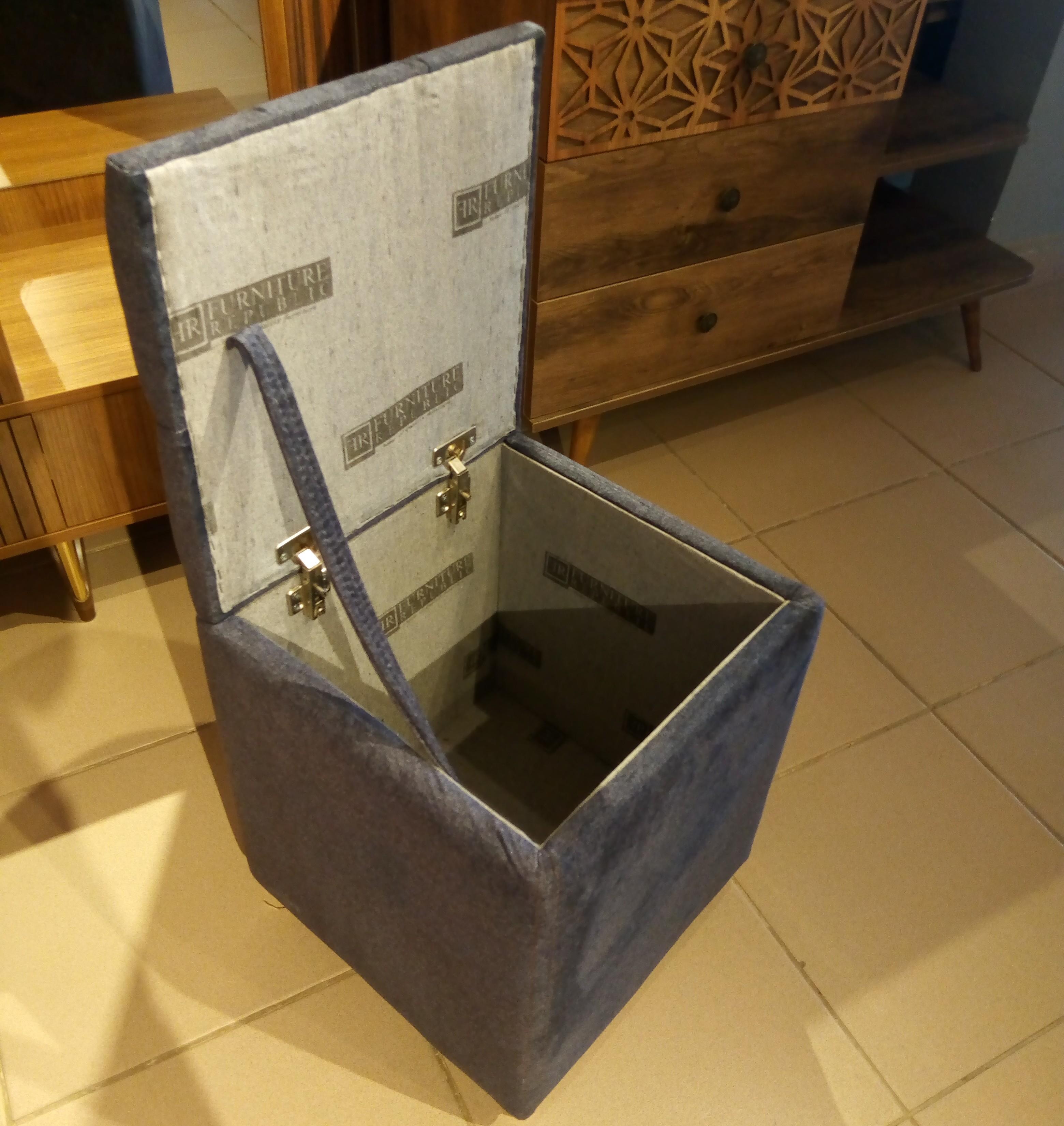 OTTOMON STORAGE POUF