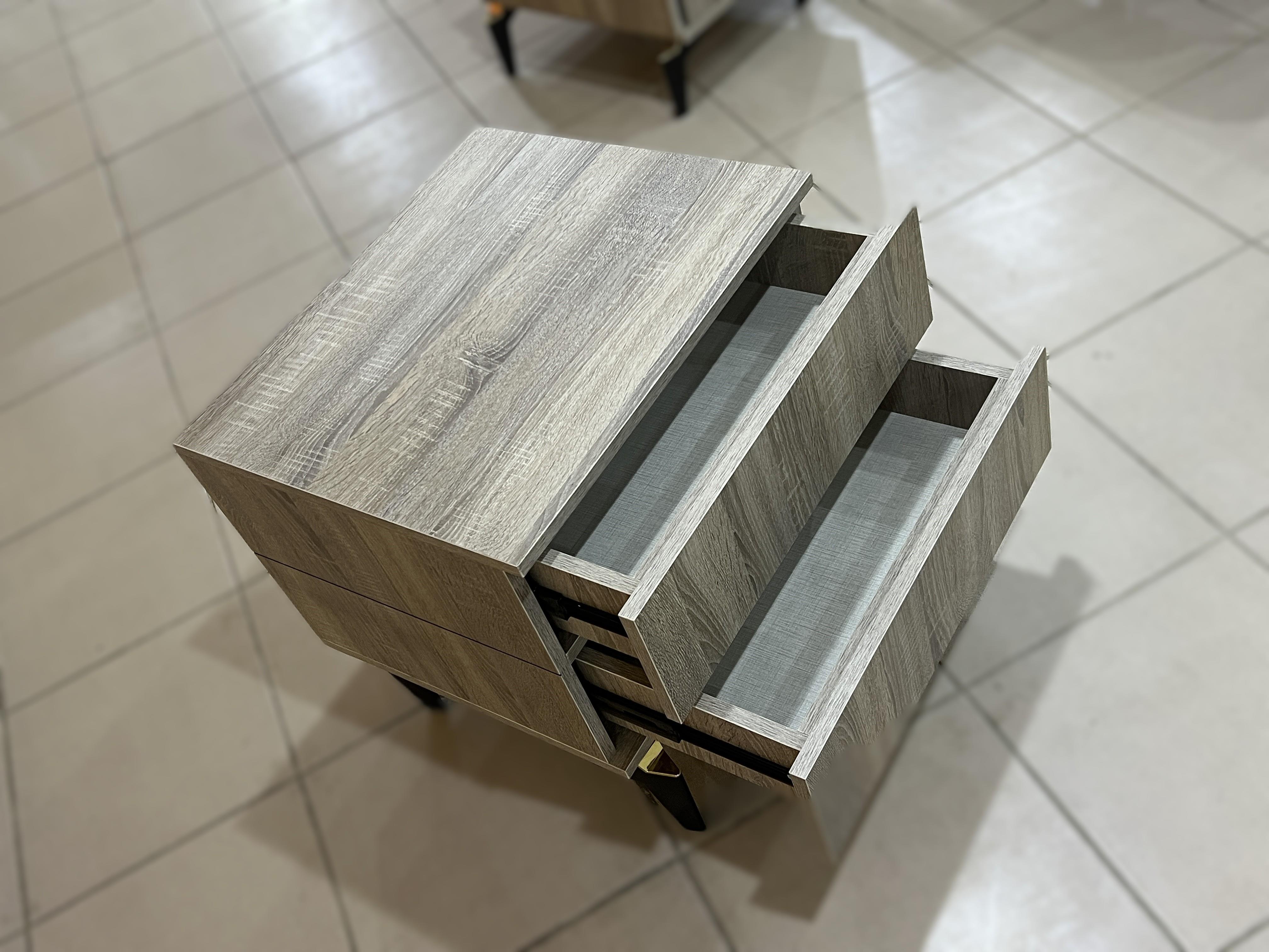 PLATINUM LINE NIGHTSTAND