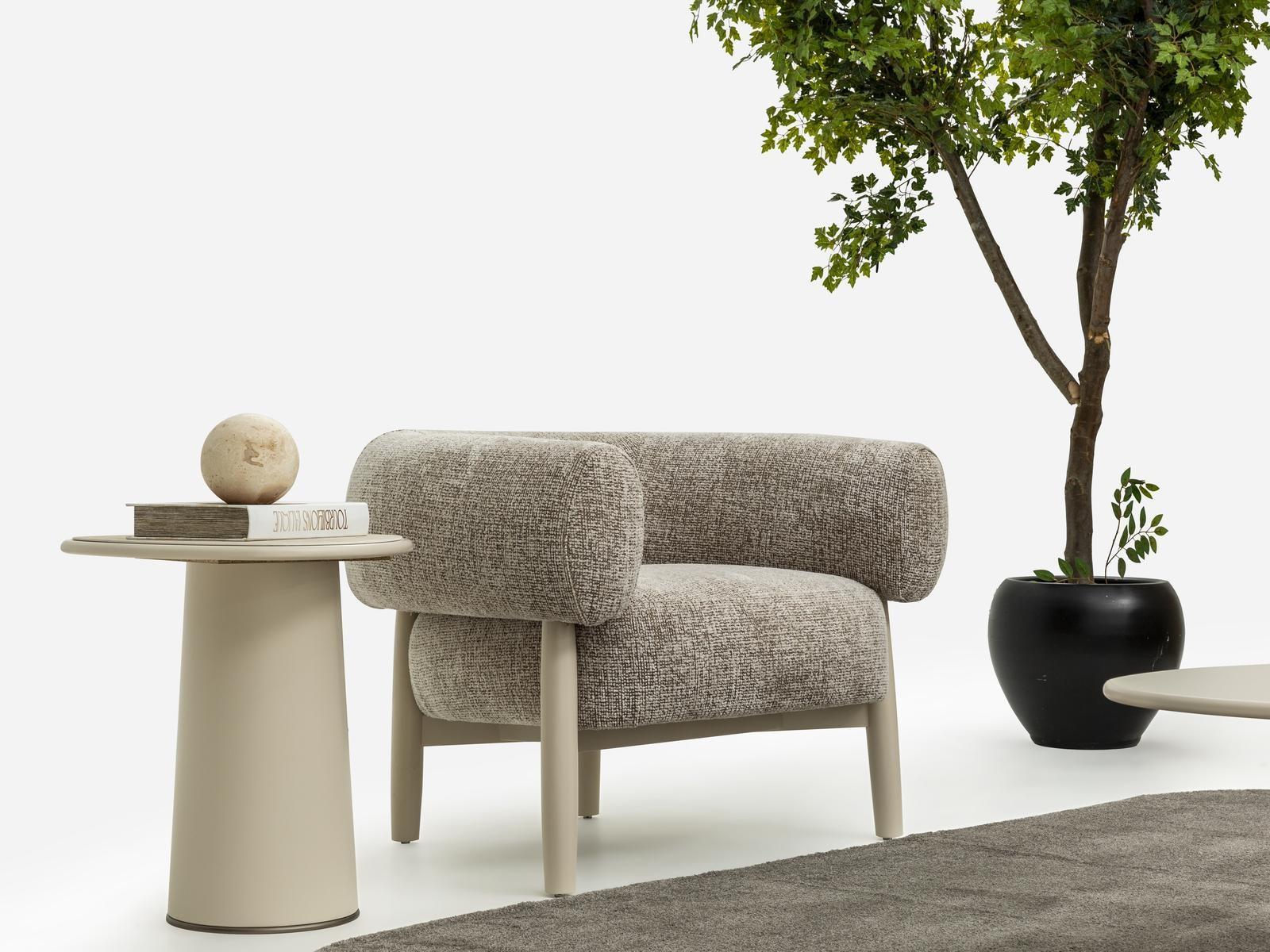 SOHO BERGERE WOODEN LEG