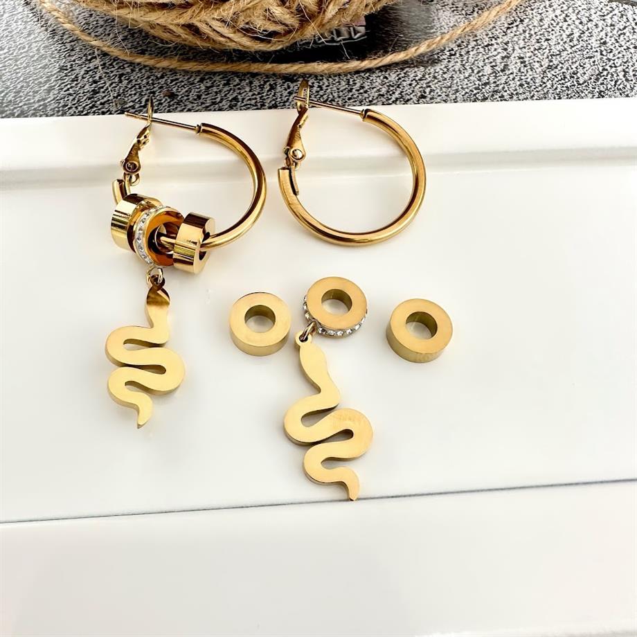 YILAN MODEL ÇELİK KÜPE