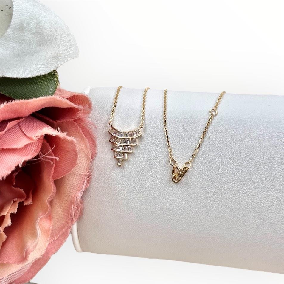 BAGET TAŞ GÜMÜŞ KOLYE