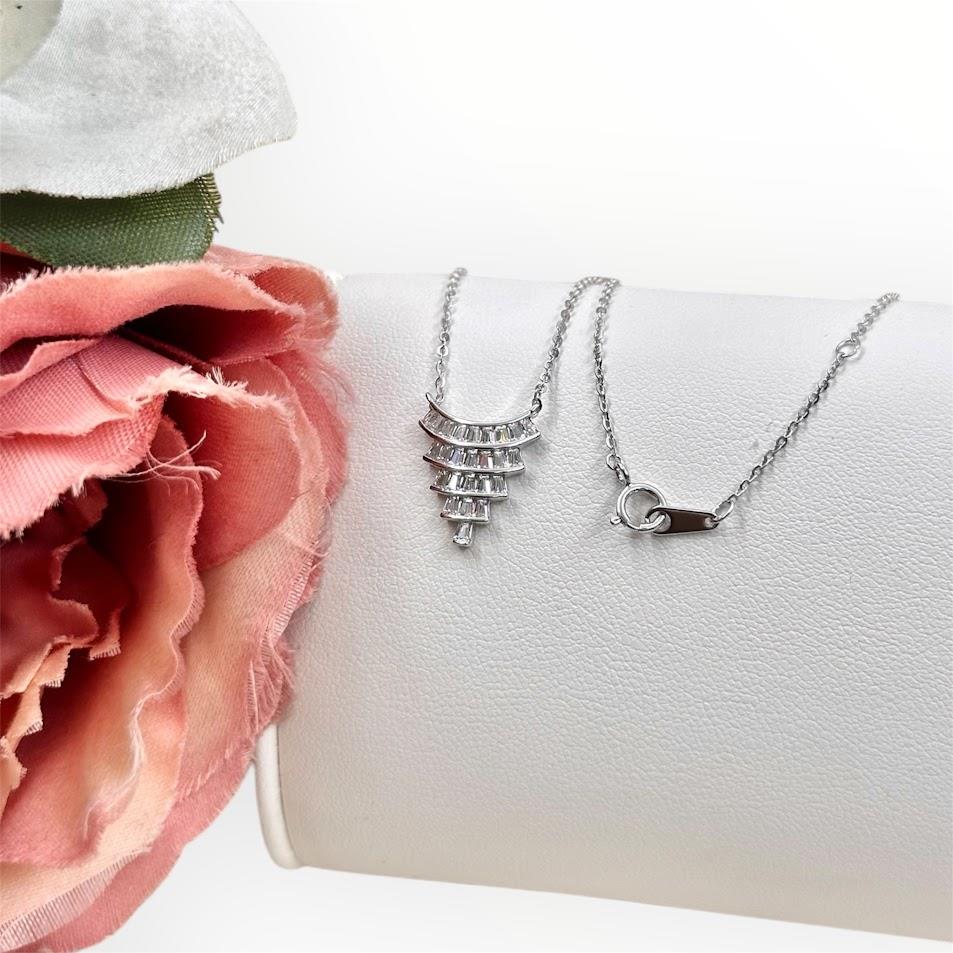 BAGET TAŞ GÜMÜŞ KOLYE