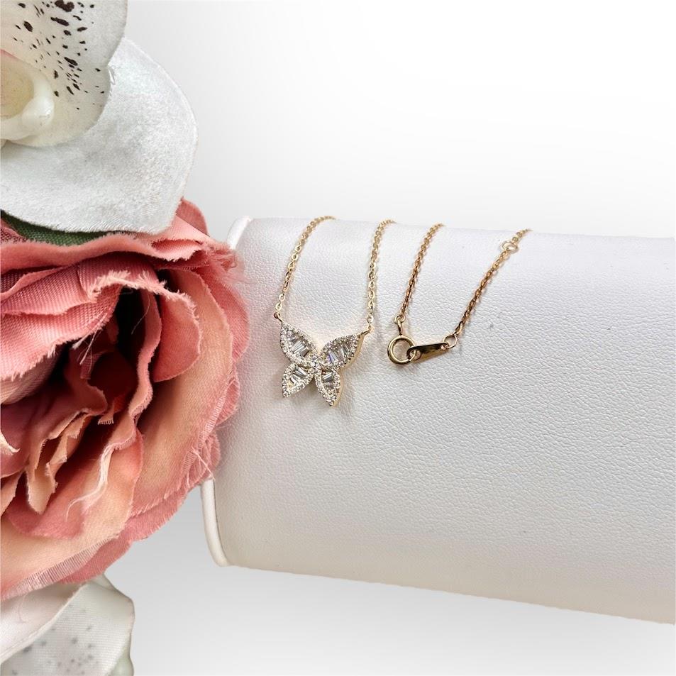 KELEBEK MODEL GÜMÜŞ KOLYE