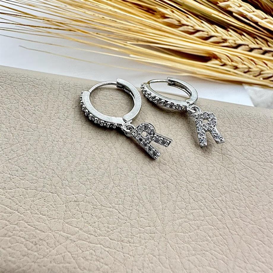 ''R'' HARF VIP KÜPE