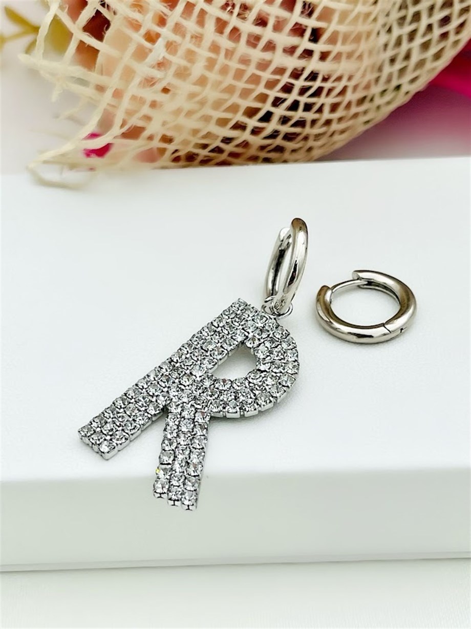 ''R'' HARFİ BÜYÜK KÜPE