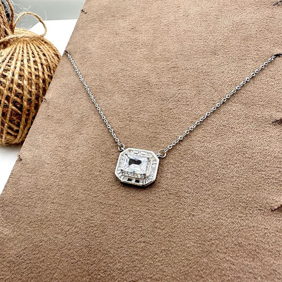 TAŞLI ÇELİK KOLYE