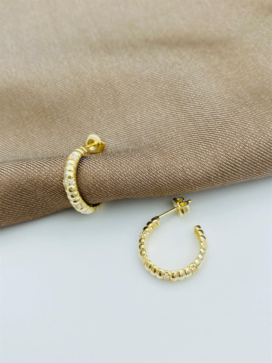 TAŞLI GÜMÜŞ HALKA KÜPE