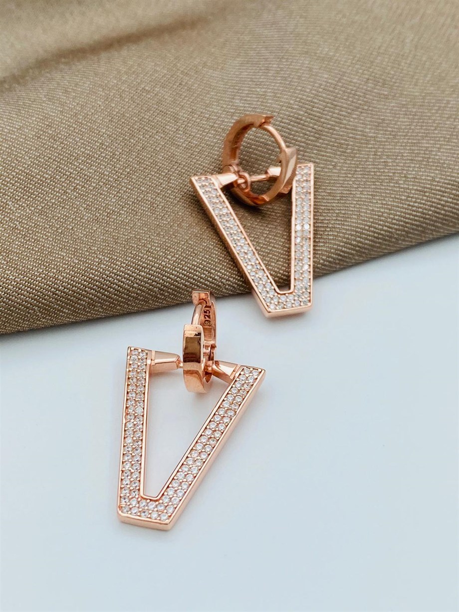 TAŞLI GÜMÜŞ HALKA KÜPE