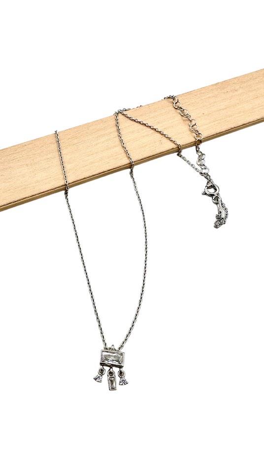 TAŞLI GÜMÜŞ KOLYE