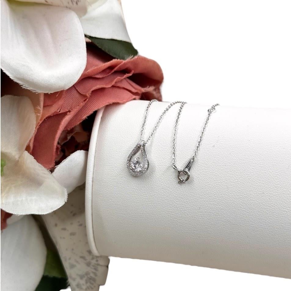 TAŞLI GÜMÜŞ KOLYE