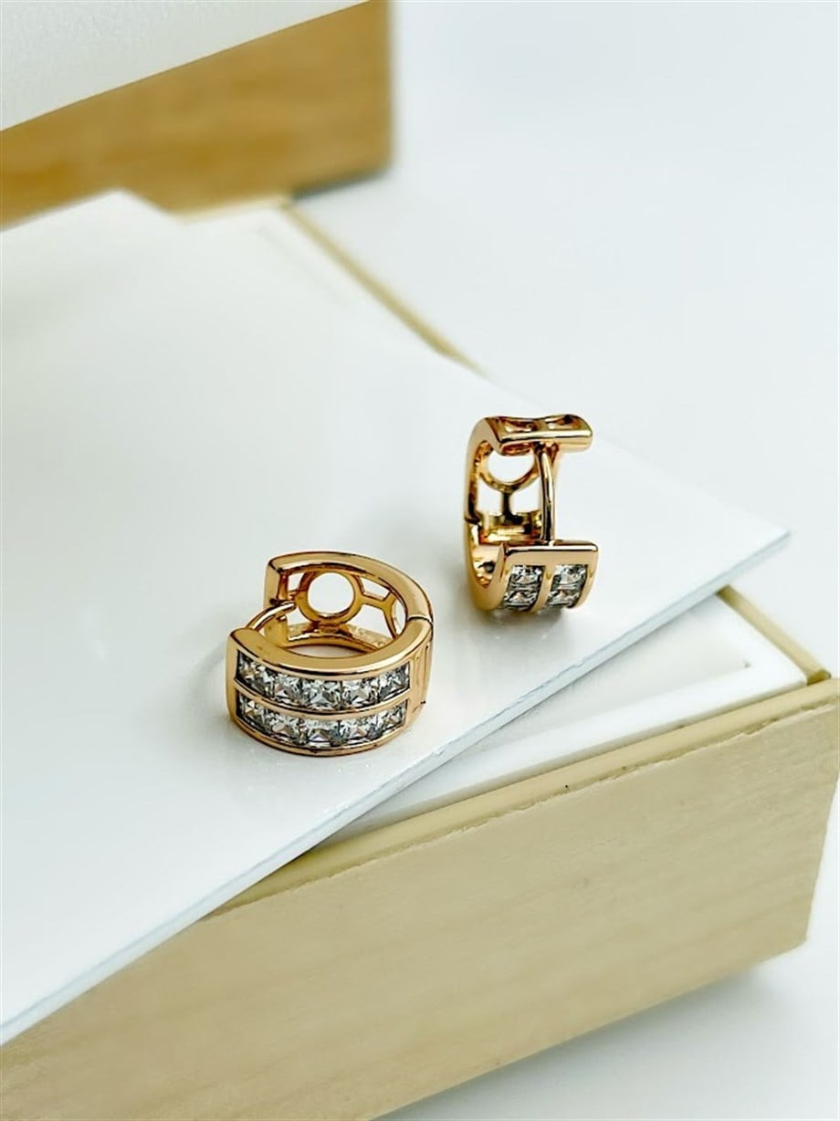 TAŞLI VIP HALKA KÜPE