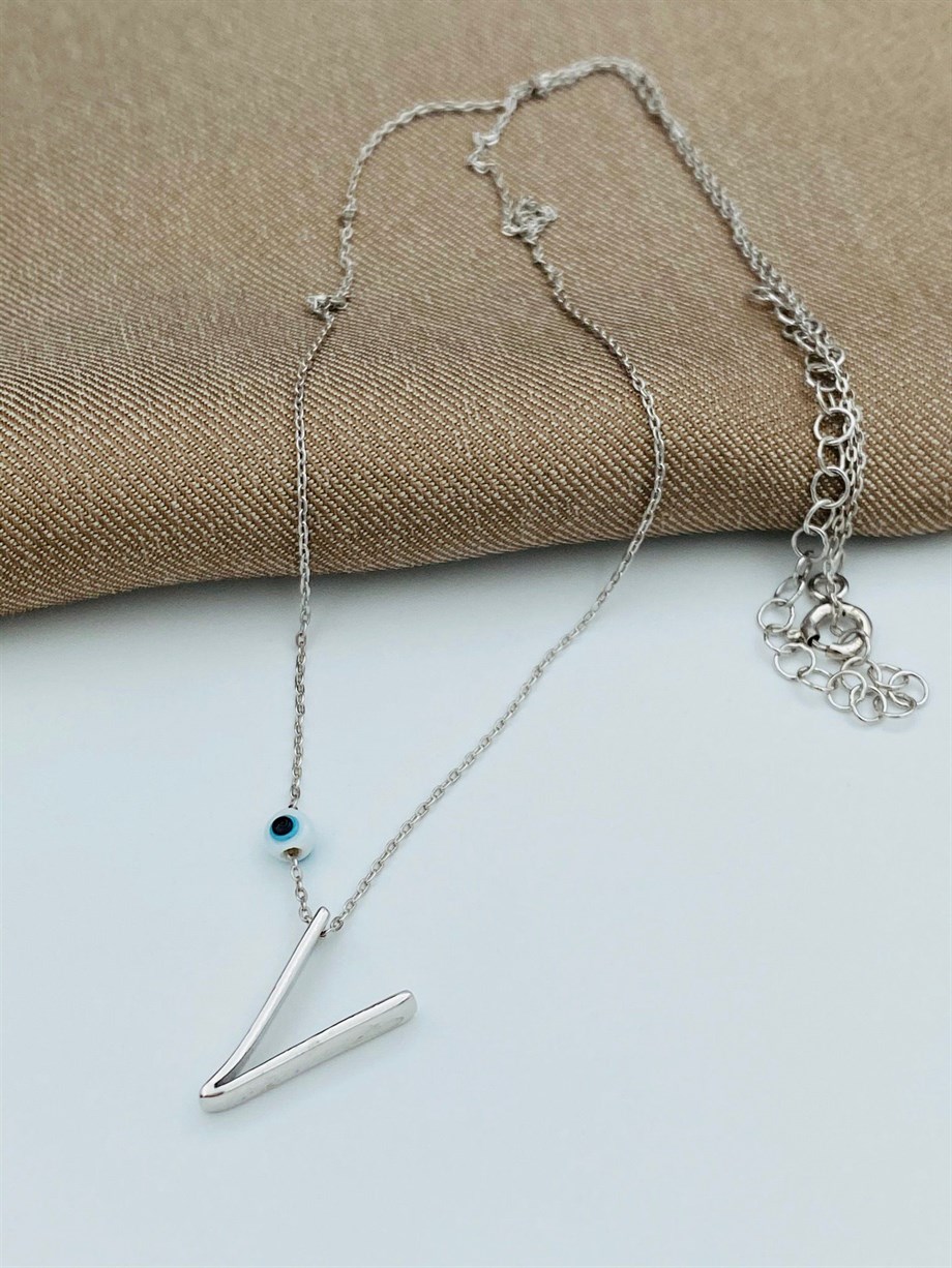 ''V'' HARFİ GÜMÜŞ KOLYE