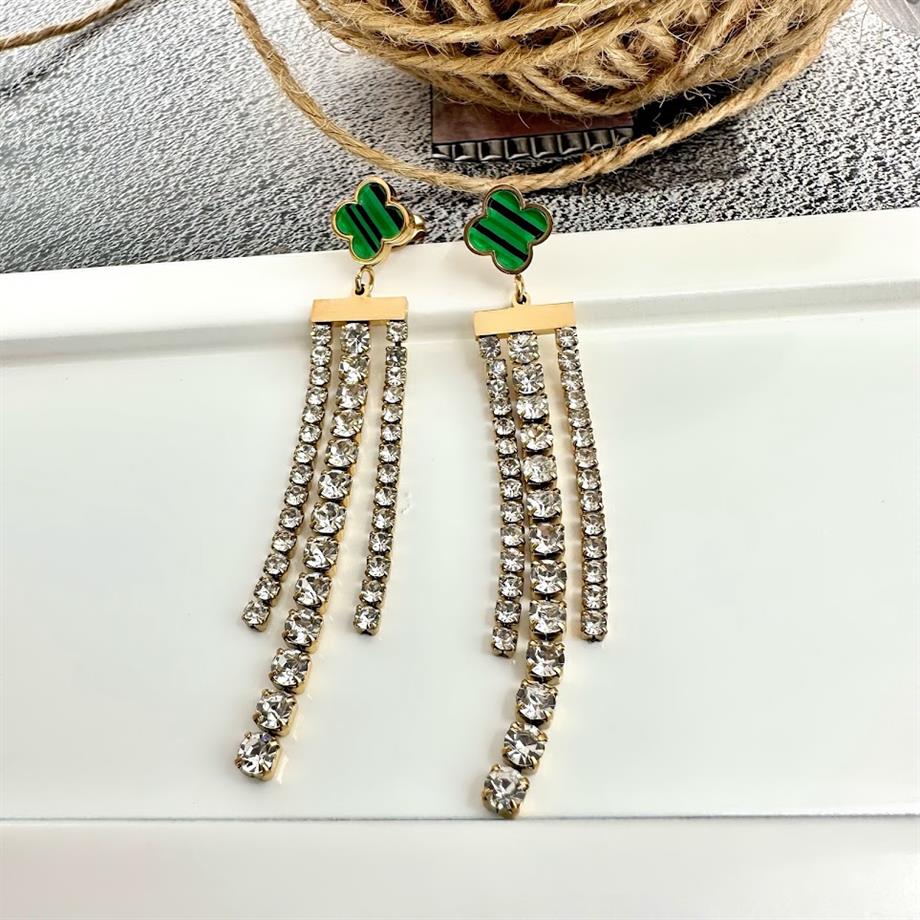 YONCA MODEL ÇELİK KÜPE