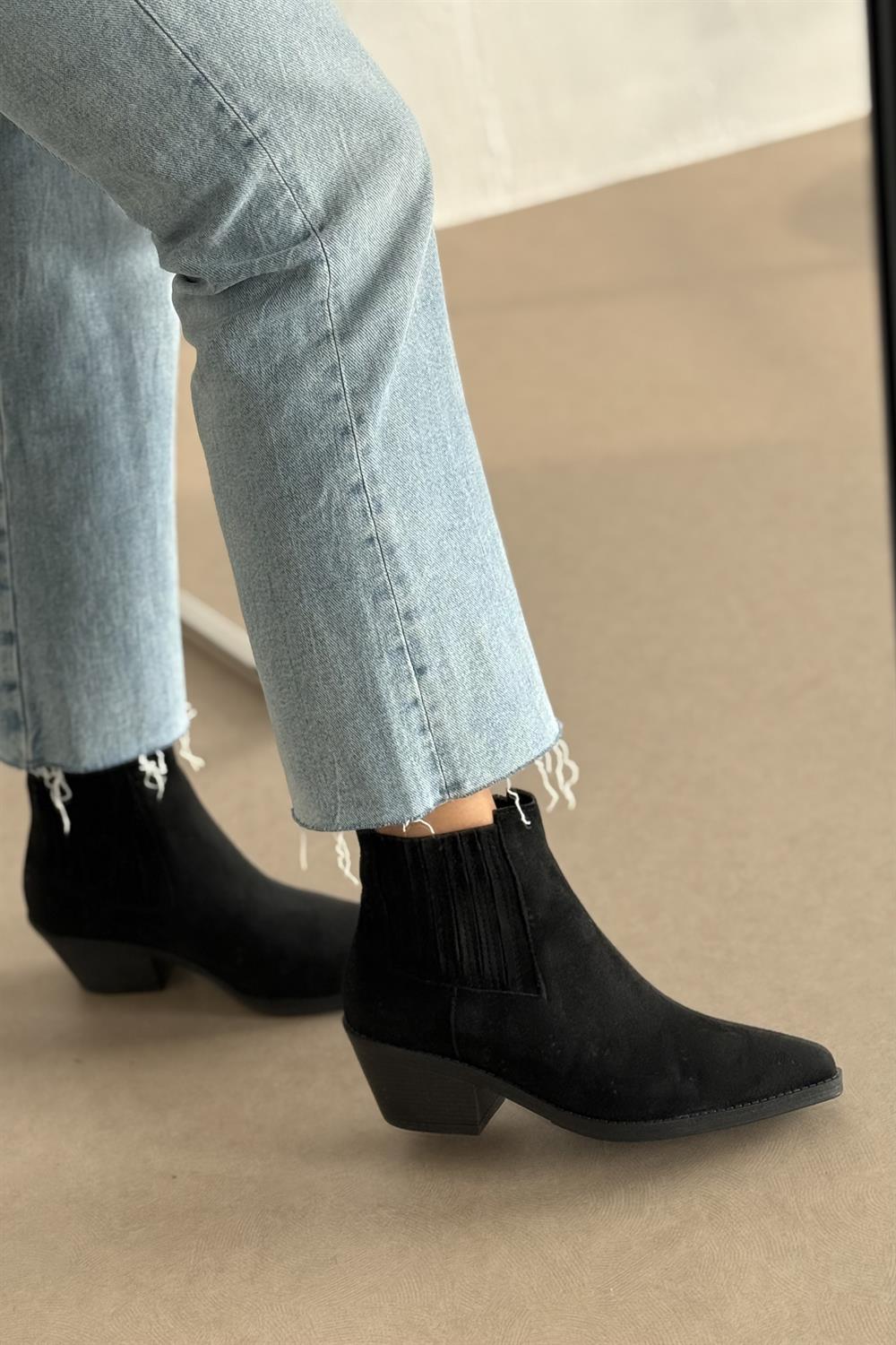 BETTA SİYAH SÜET BOT