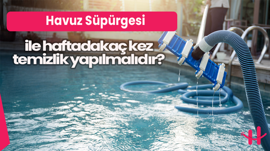 Havuz süpürgesi ile temiz ve berrak bir havuz
