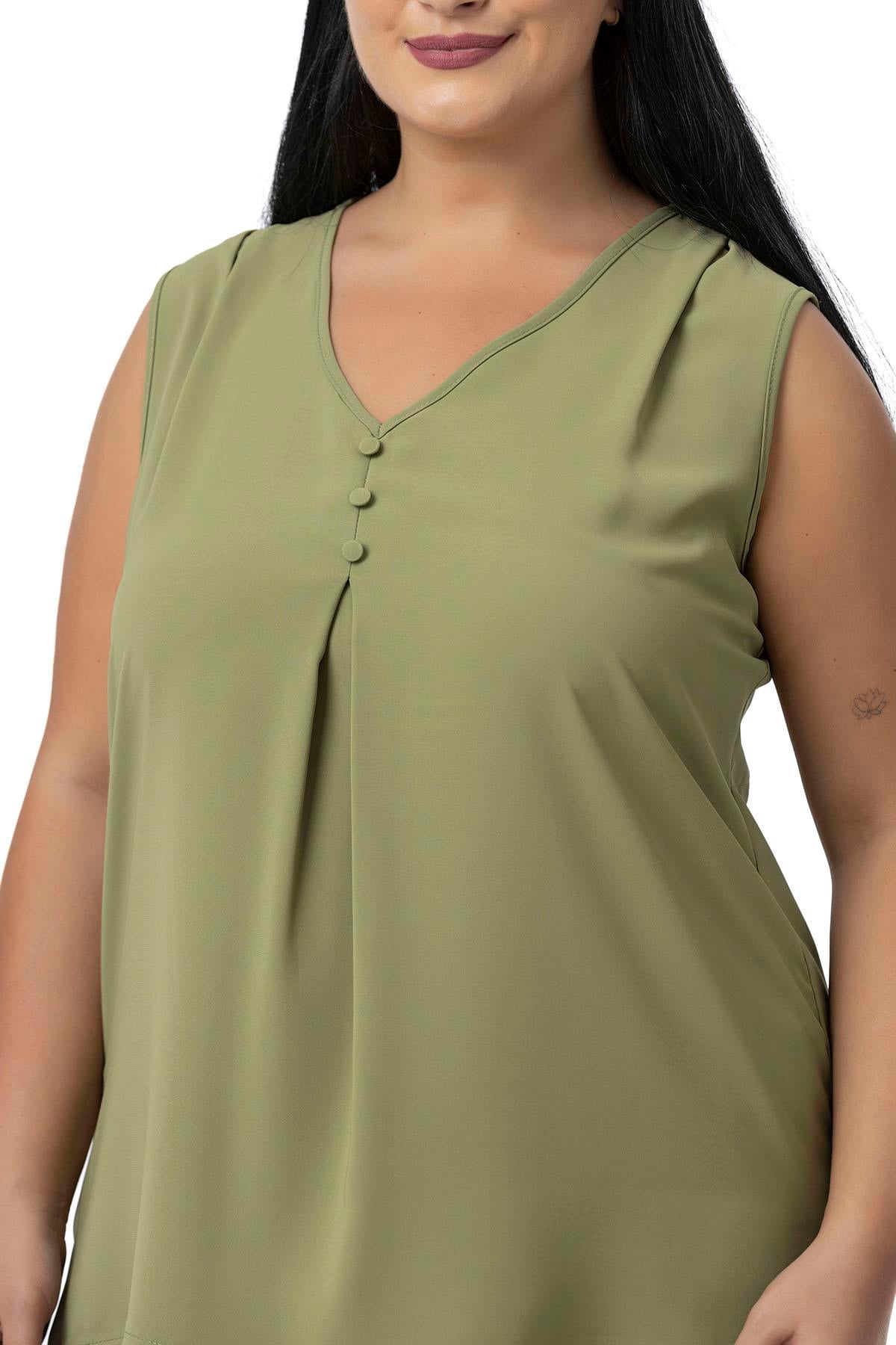 Plus Size Covered Button Detailed Sleeveless V Neck Shamrock Blouse