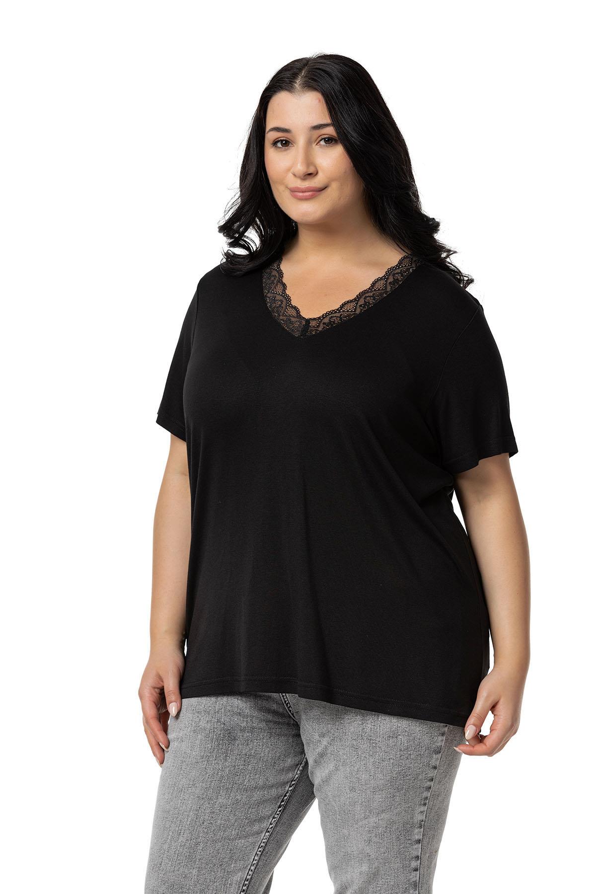 Plus Size V Neck Half Sleeve Lace Collar Black Blouse