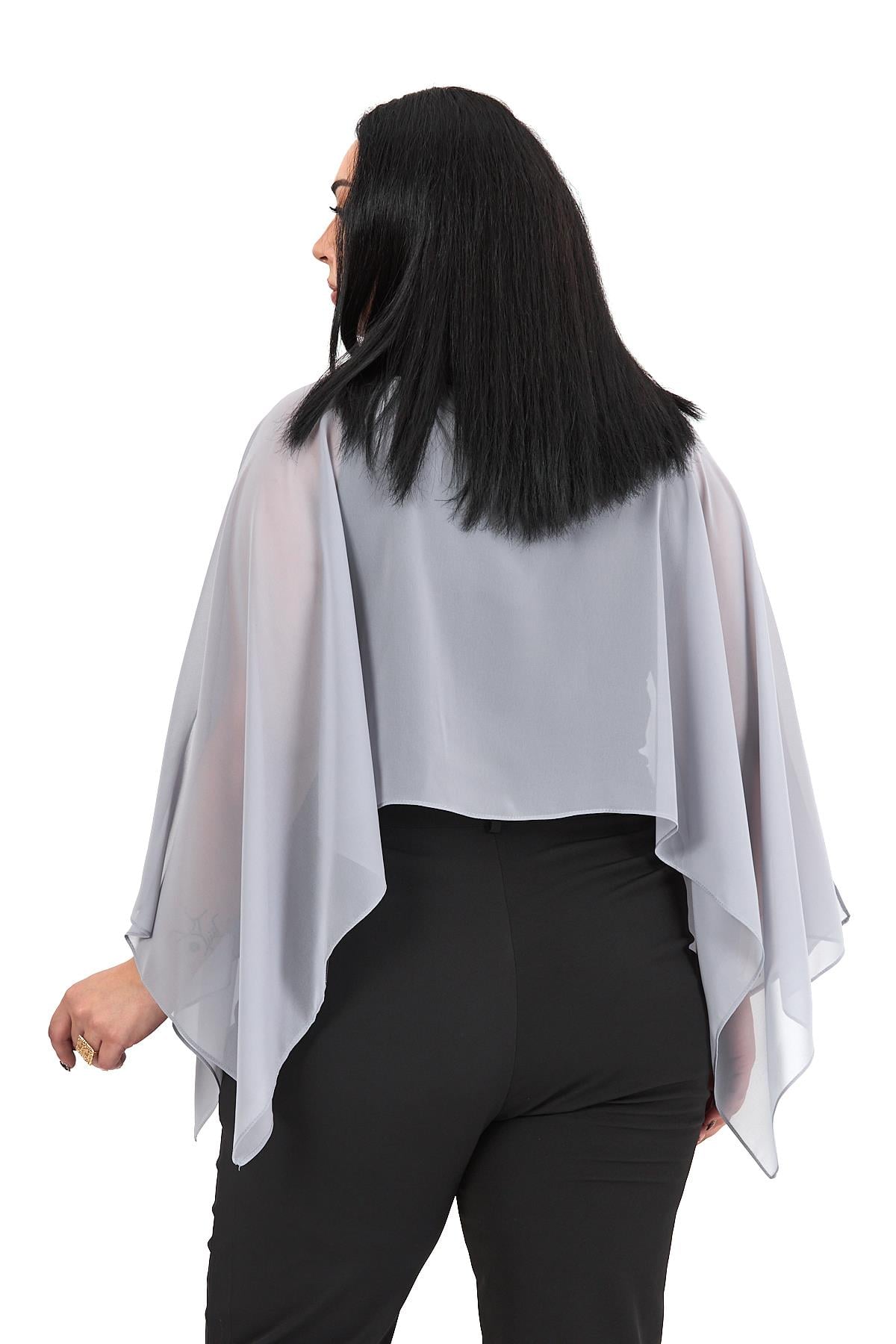 Büyük Beden Asimetrik Kesim Şifon Açık Gri Pelerin Bolero