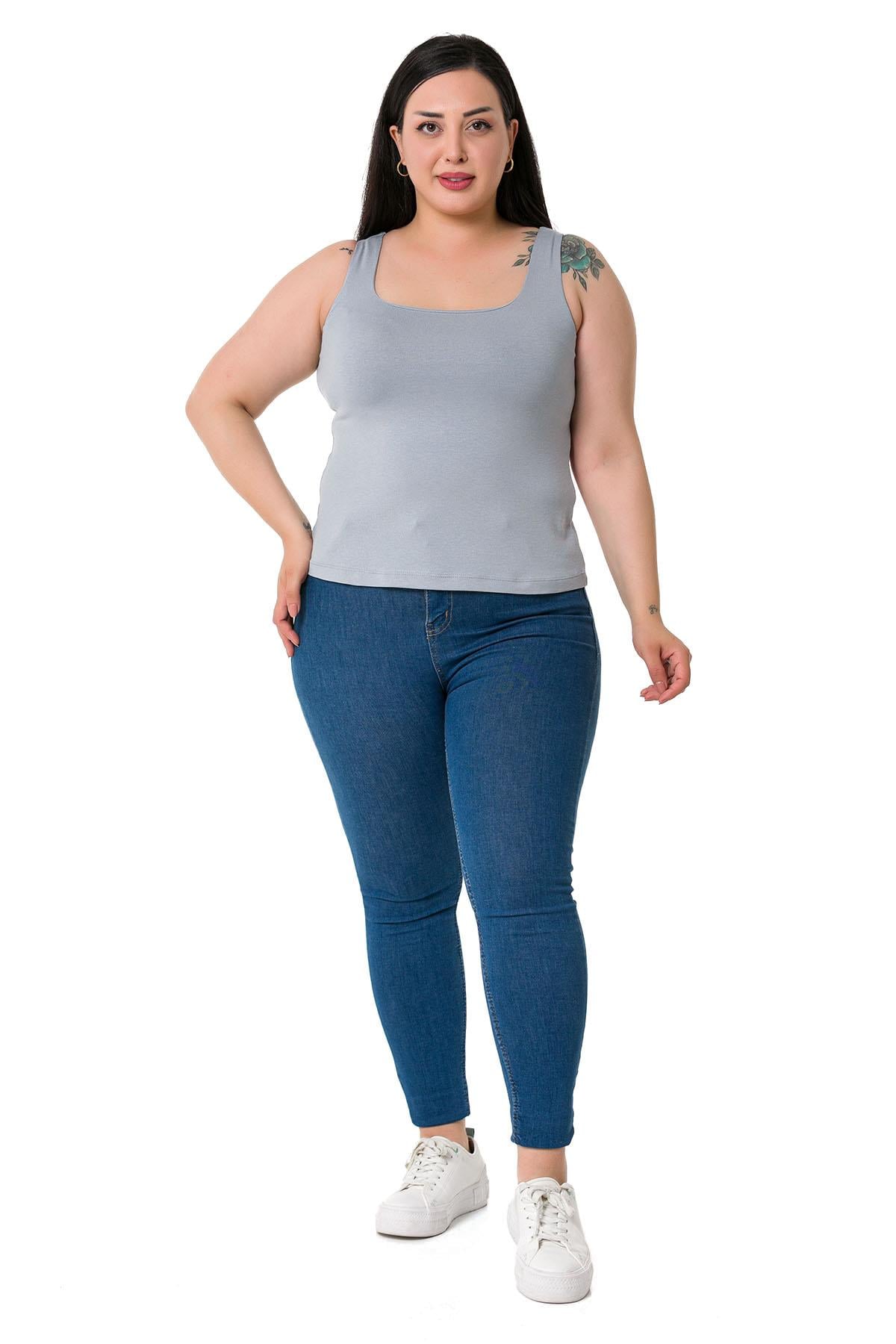 Büyük Beden Askılı Yarım Astarlı Viskon Açık Gri Body
