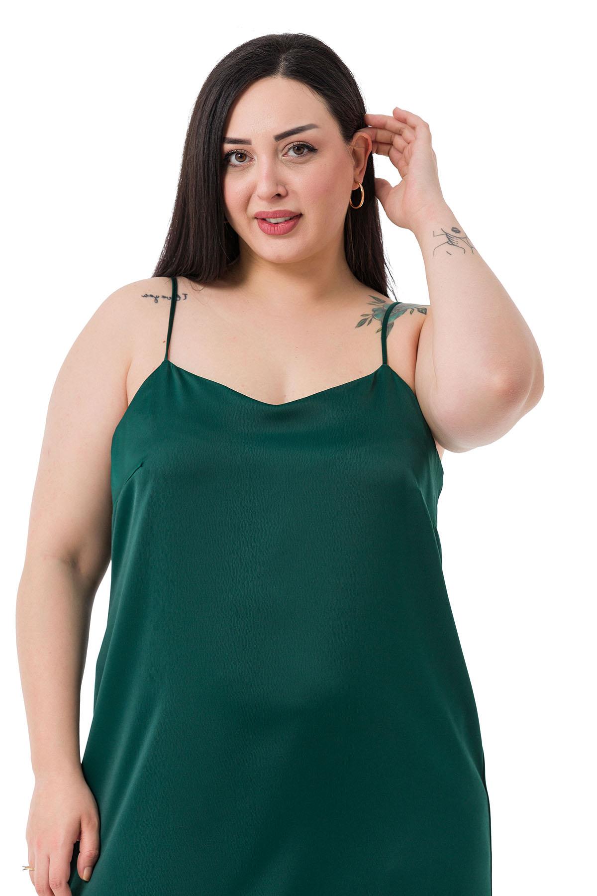 Plus Size Adjustable Thin Strap Satin Emerald Dress with Side Slit