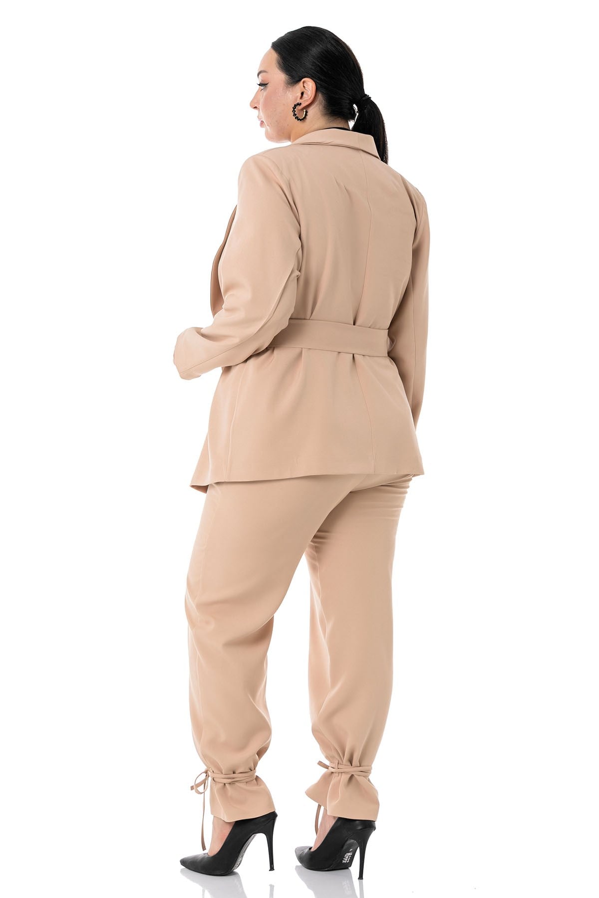 Plus Size Jacket Trousers Beige Suit with Tie Detail