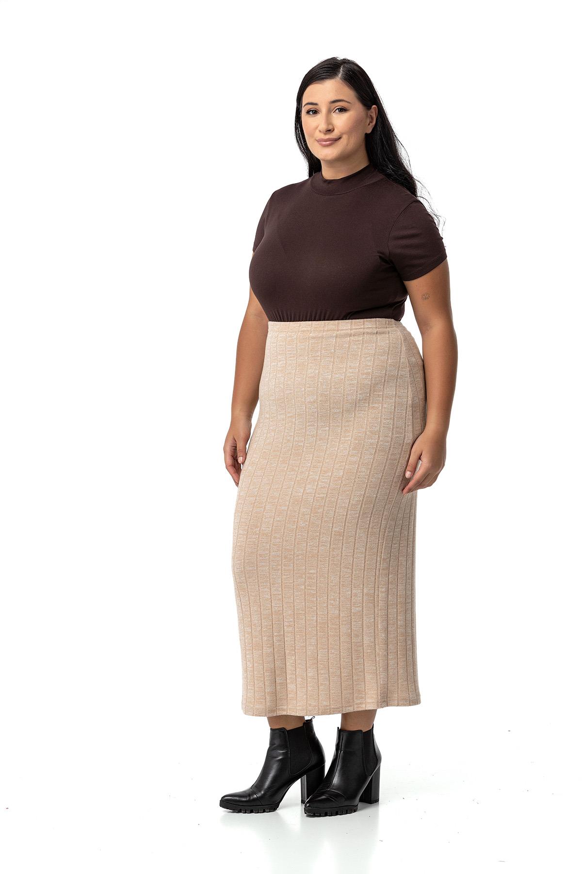 Plus Size Ribbed Knitwear Beige Skirt with Elastic Waist