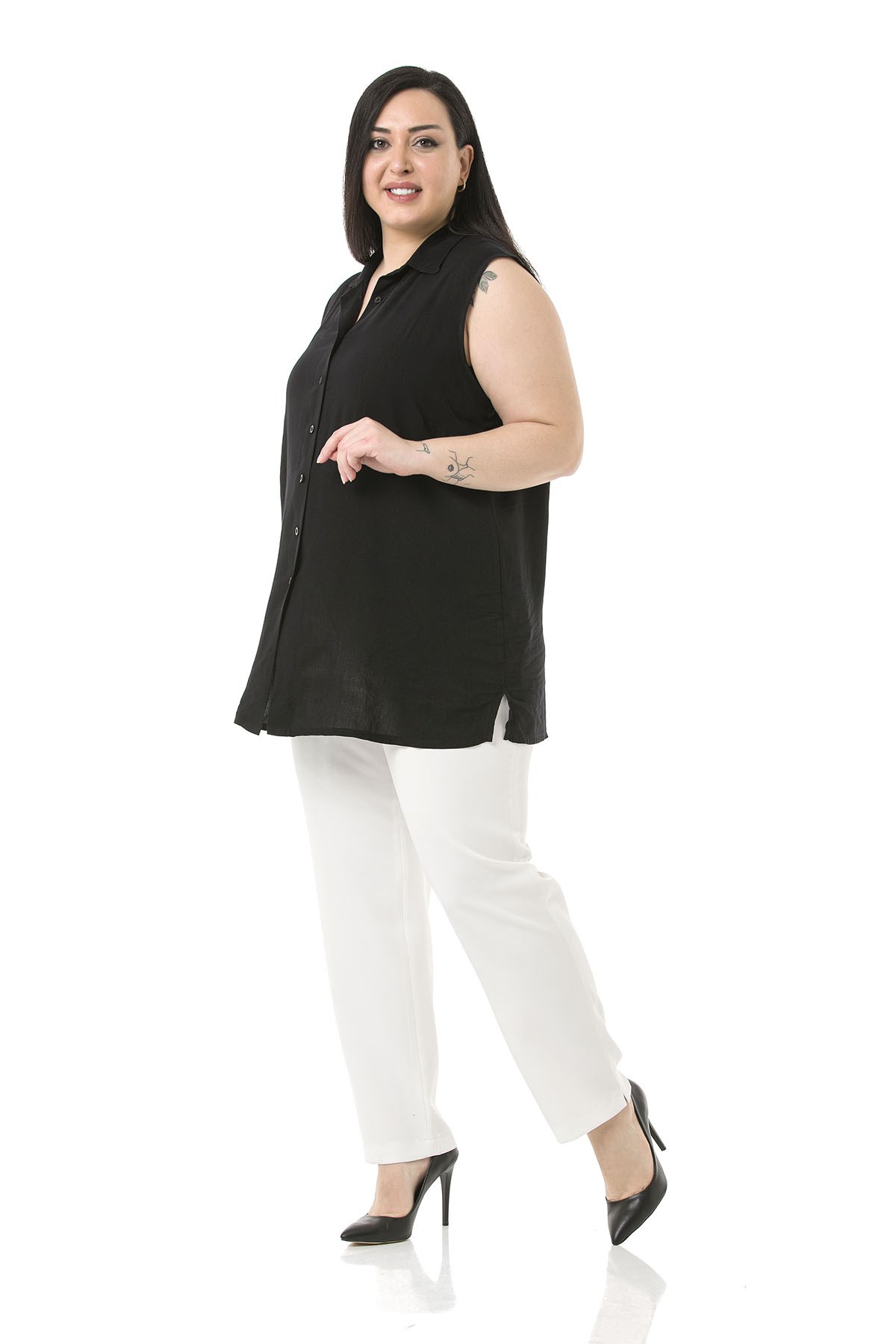 Plus Size White Trousers with Elastic Waist Sides Zippered Leg Slits