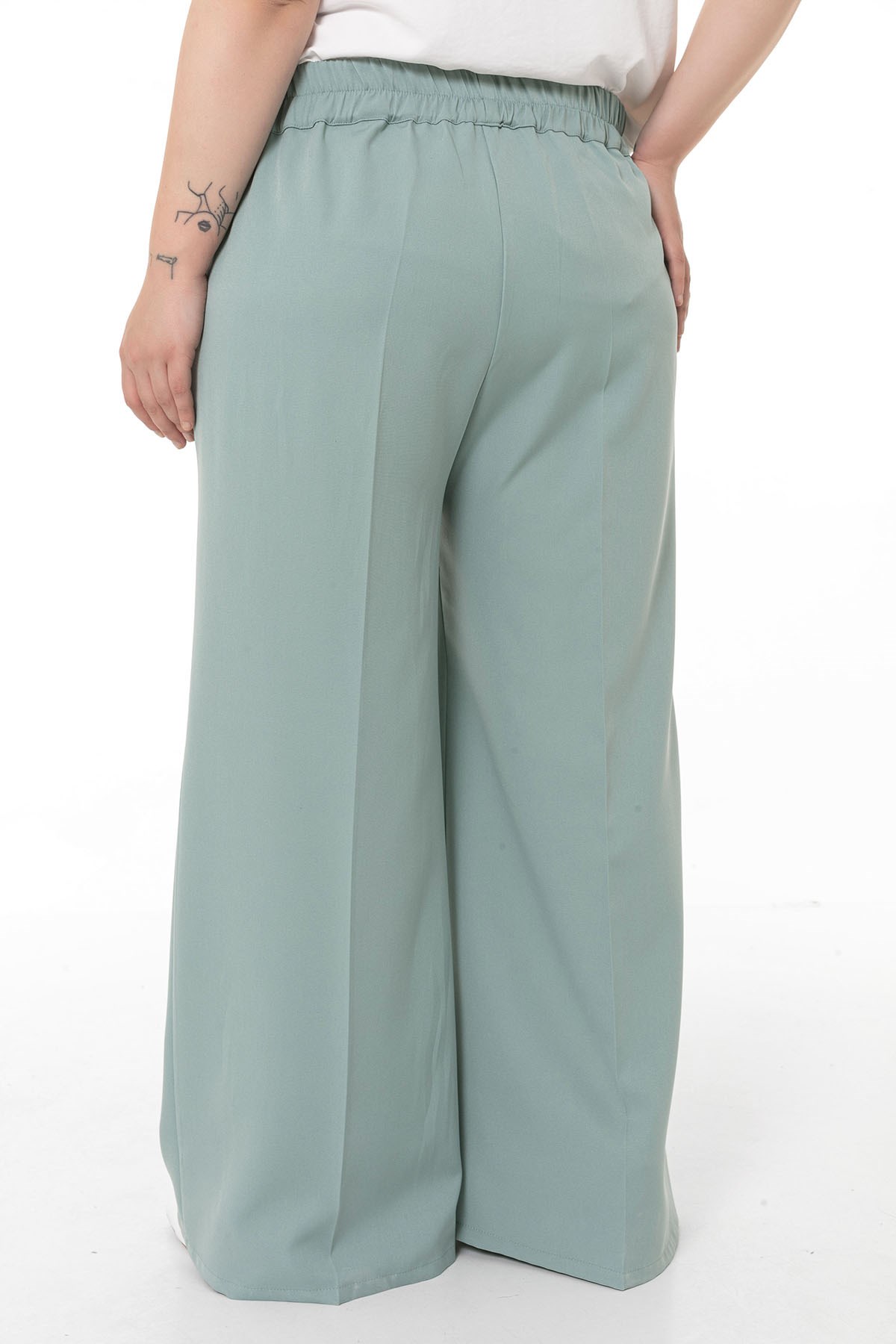 Büyük Beden Beli Yanlardan ve Arkadan Lastikli Bol Paça Double Mint Yeşili Pantolon