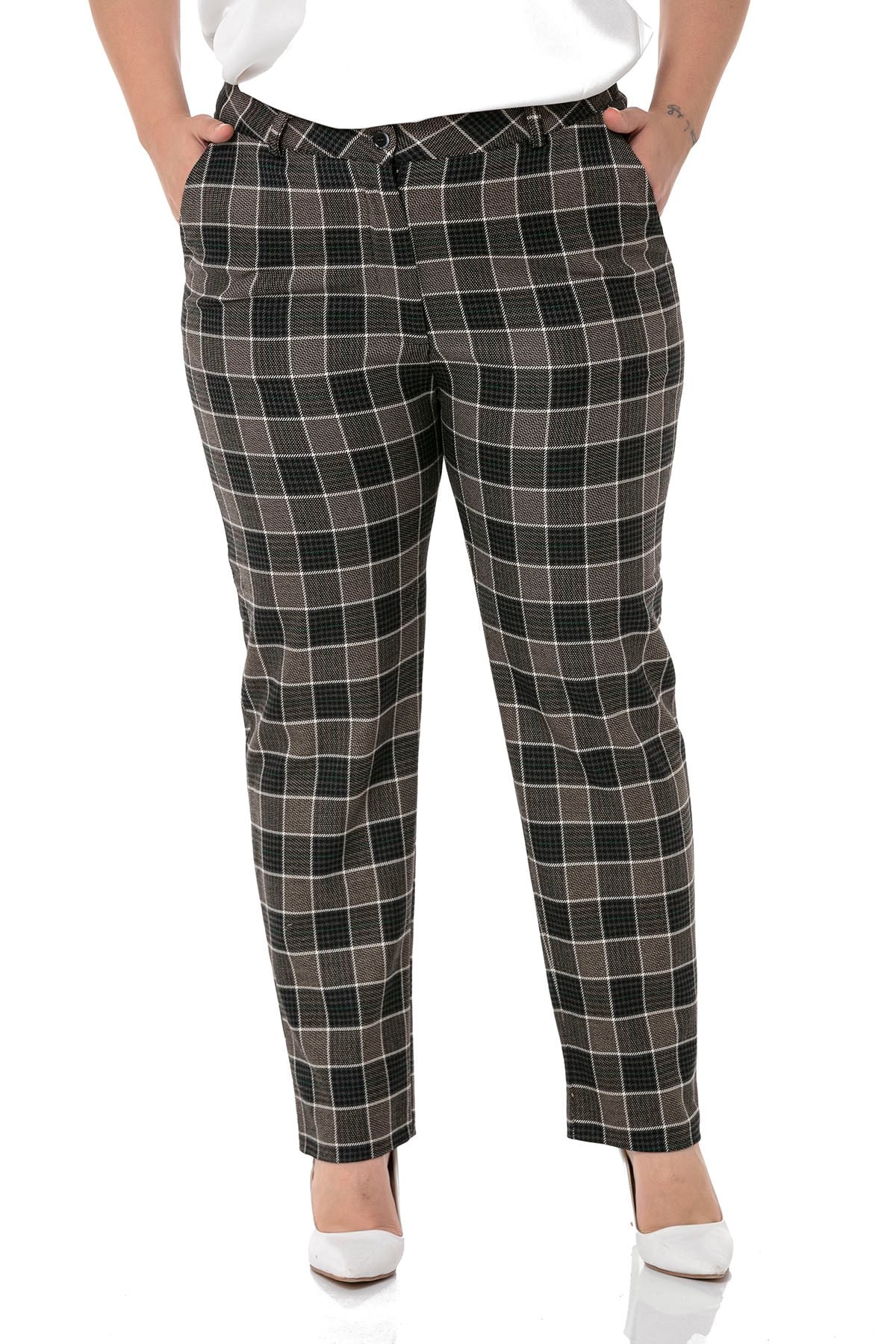 Plus Size Slim Leg Pocket Black Emerald Plaid Trousers