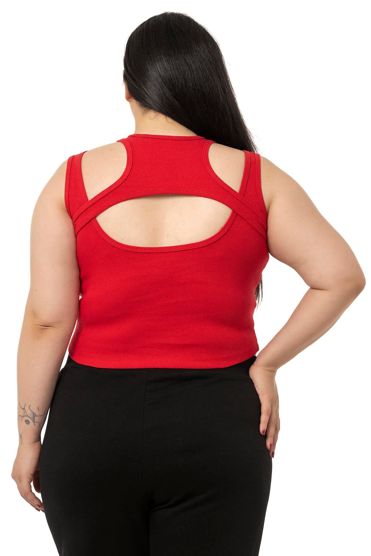Büyük Beden Göğüs Dekolteli Fitilli Kaşkorse Kırmızı Body