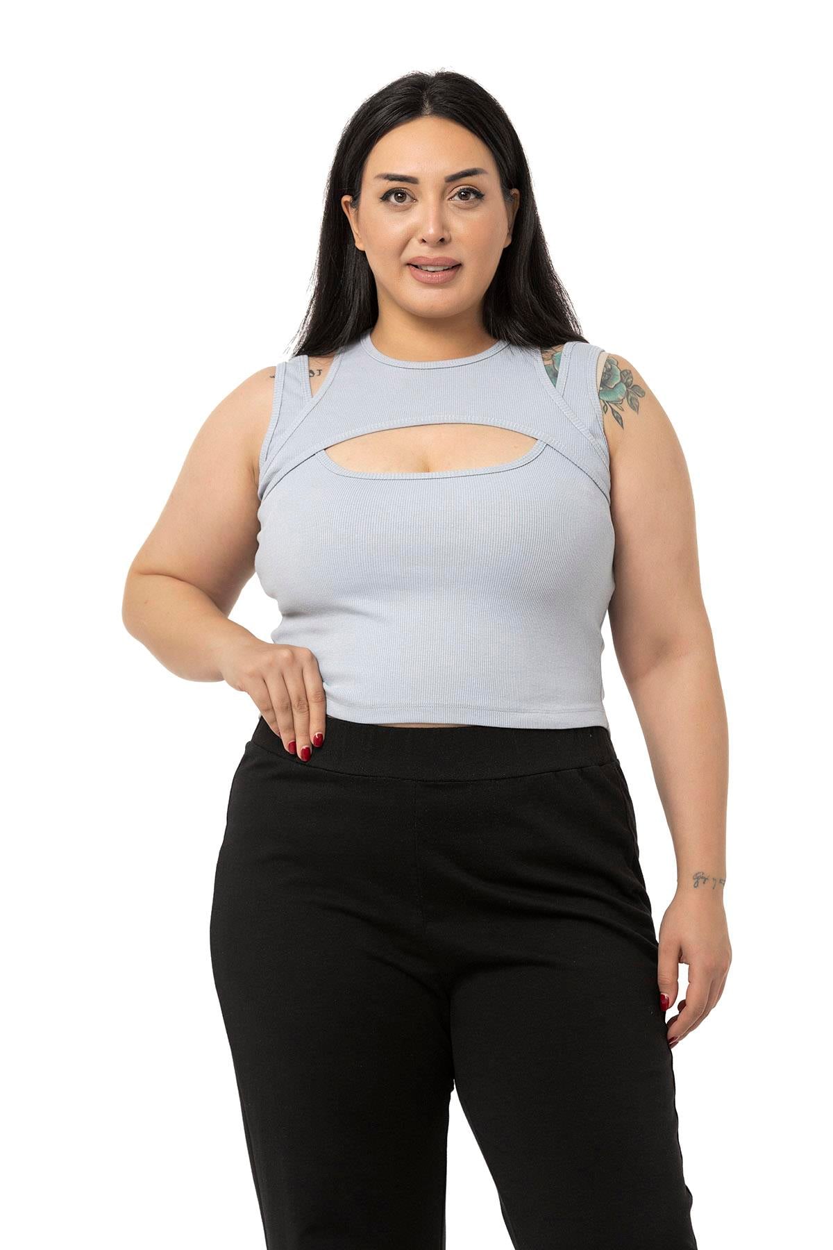 Büyük Beden Göğüs Dekolteli Fitilli Kaşkorse Gri Body
