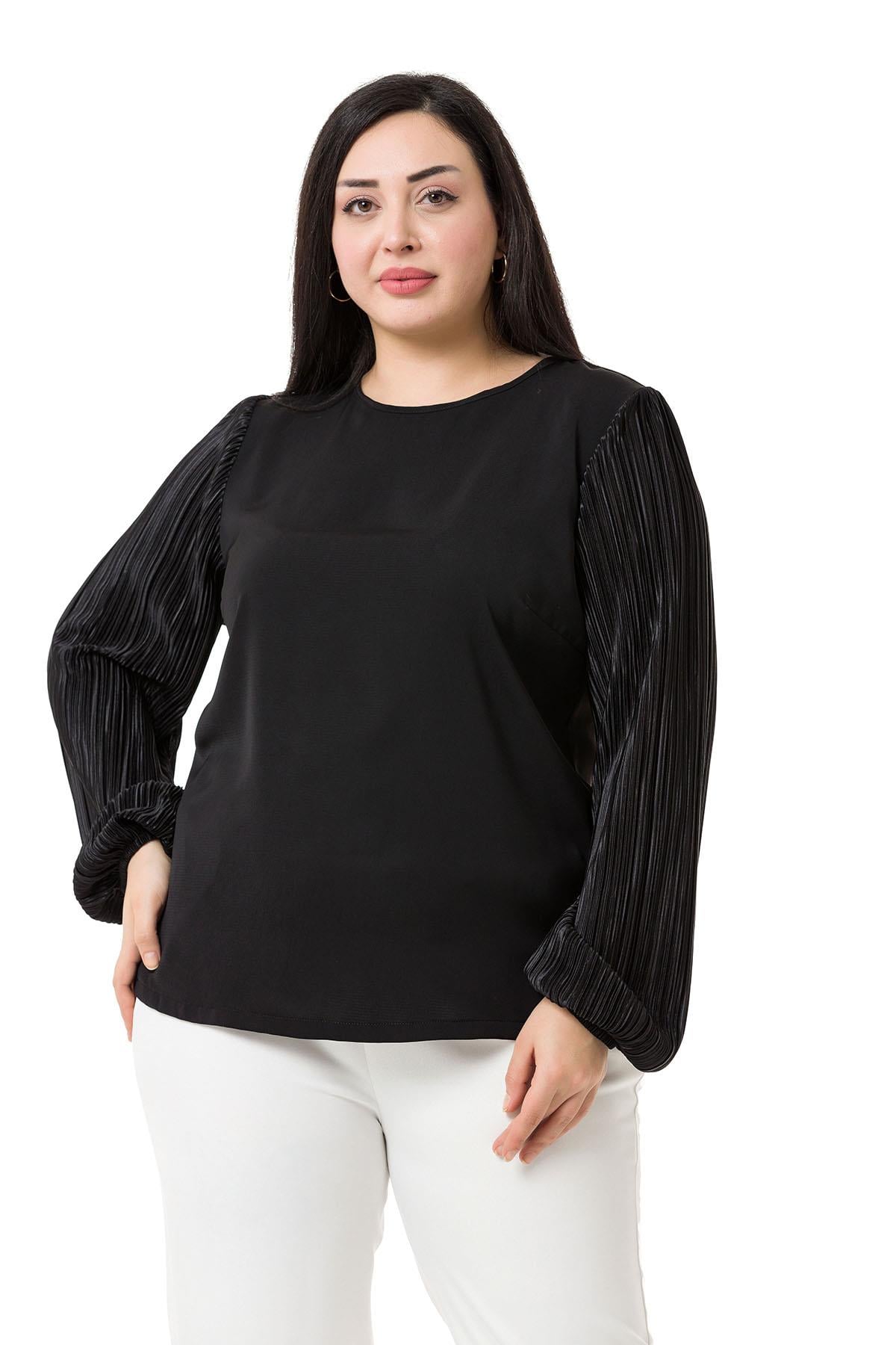 Plus Size Black Blouse with Elastic Cuffs Fabric Garnish and Side Slits