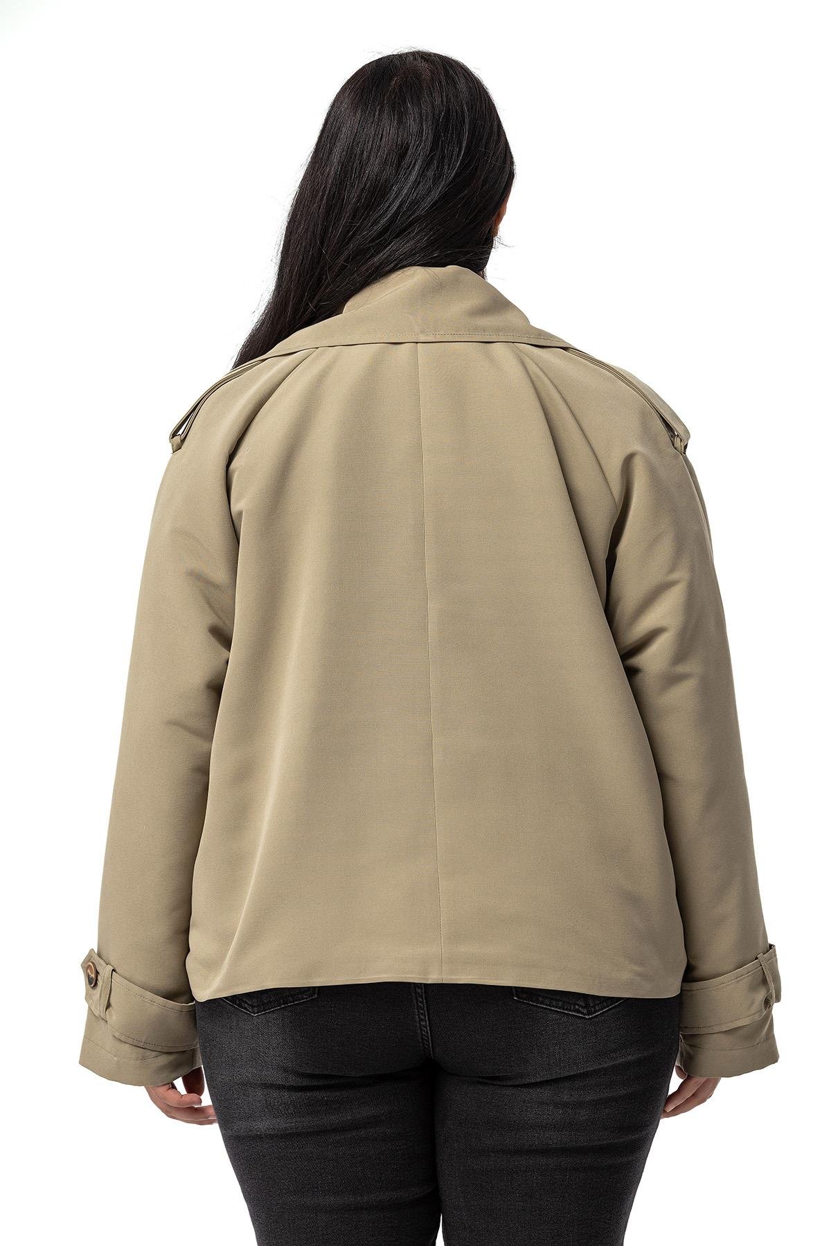 Plus Size Mono Collar Oversize Shamrock Short Trench Coat