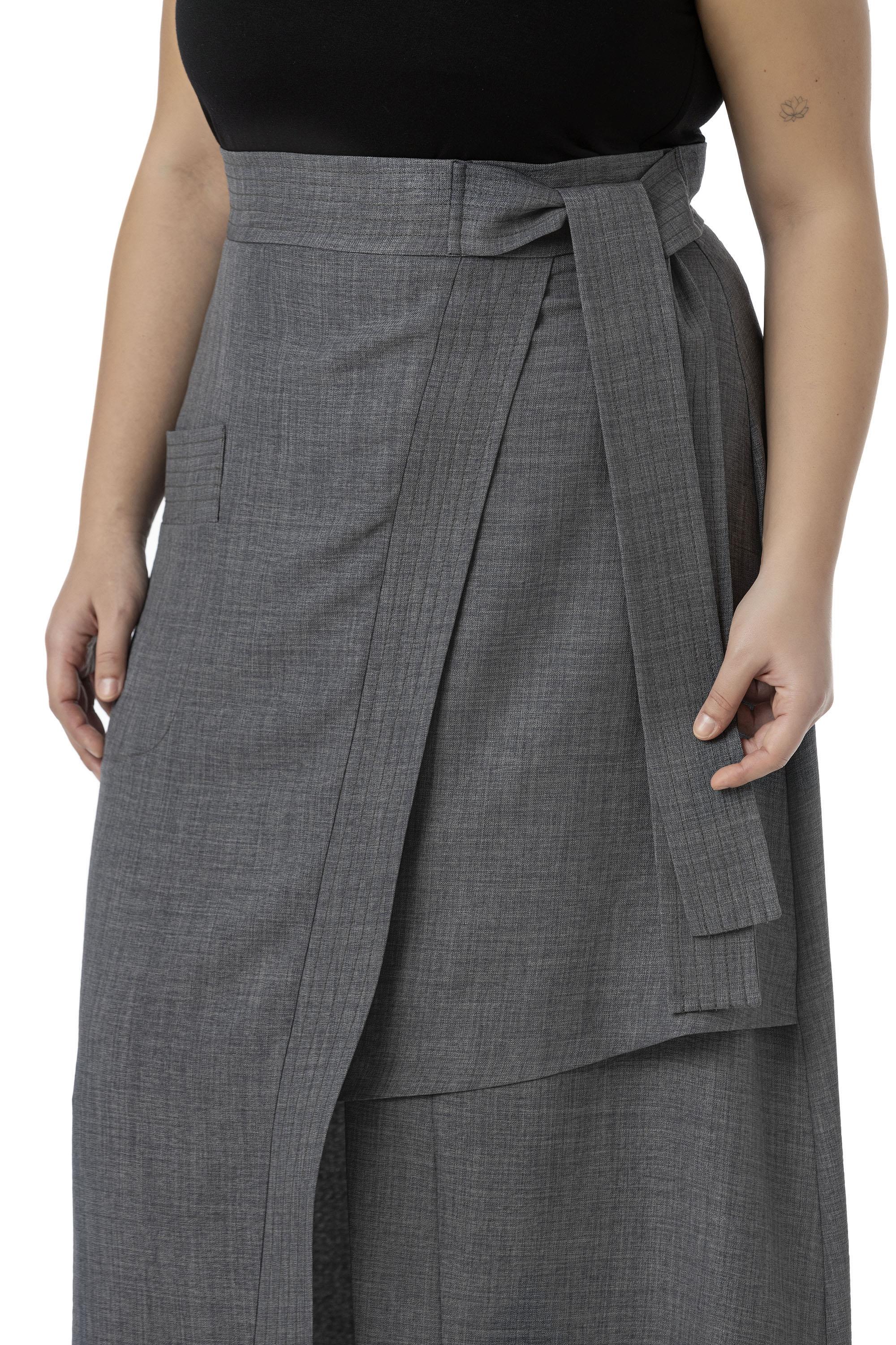 Plus Size Gray Midi Skirt with Front Slit Ornamental Tie Detail Bag Pocket