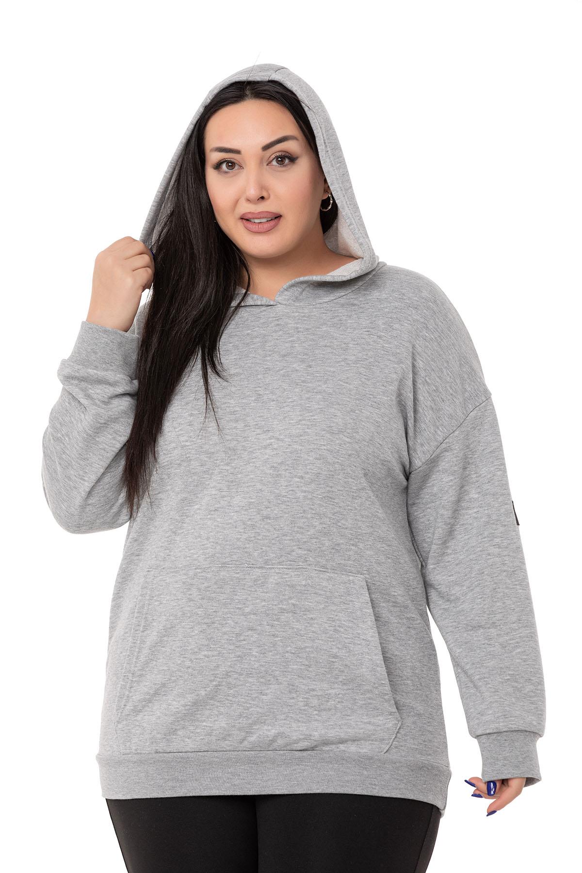 Plus Size Gray Melange Sweatshirt with Hooded Kangaroo Pocket and Text Detail on the Back