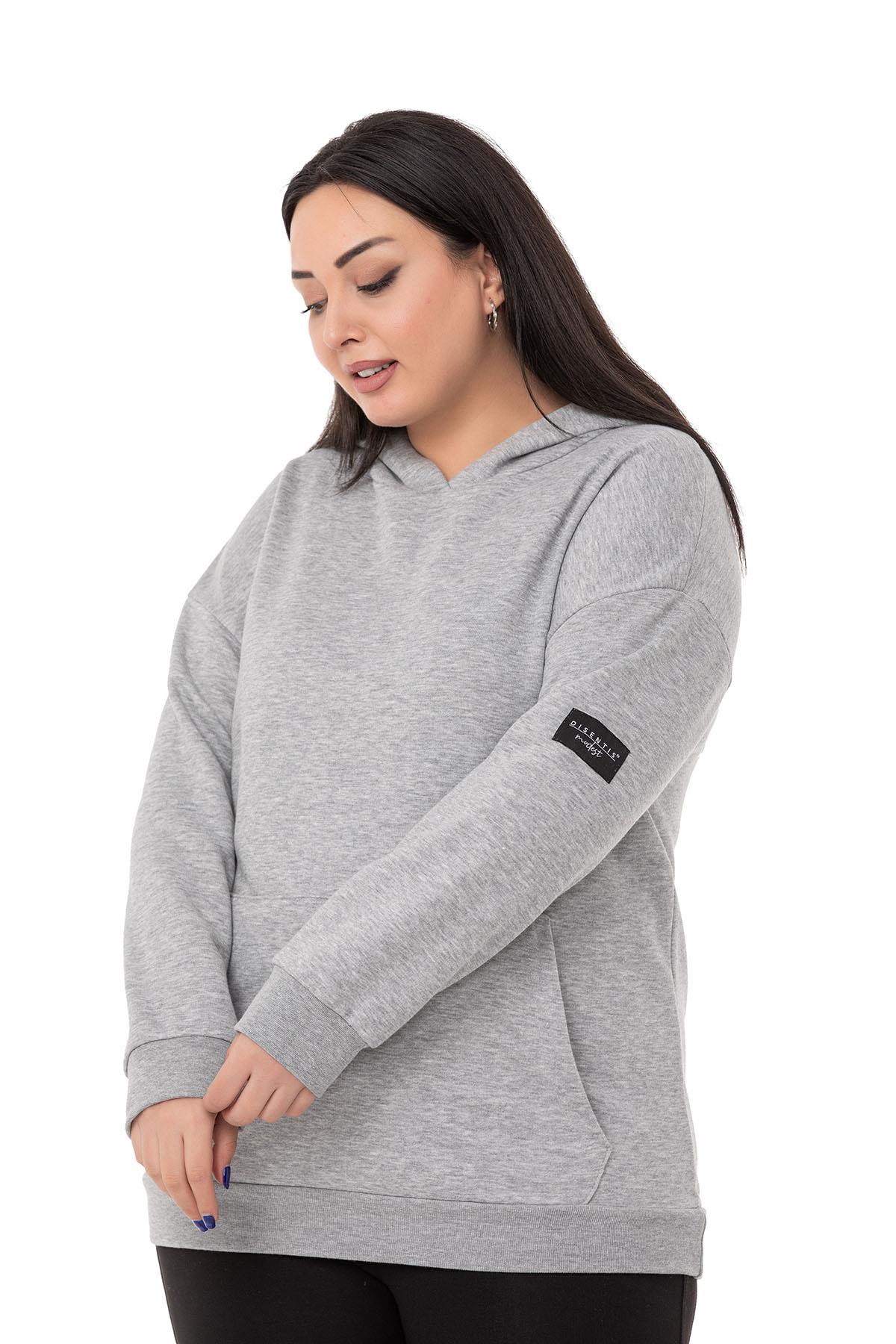 Plus Size Gray Melange Sweatshirt with Hooded Kangaroo Pocket and Text Detail on the Back