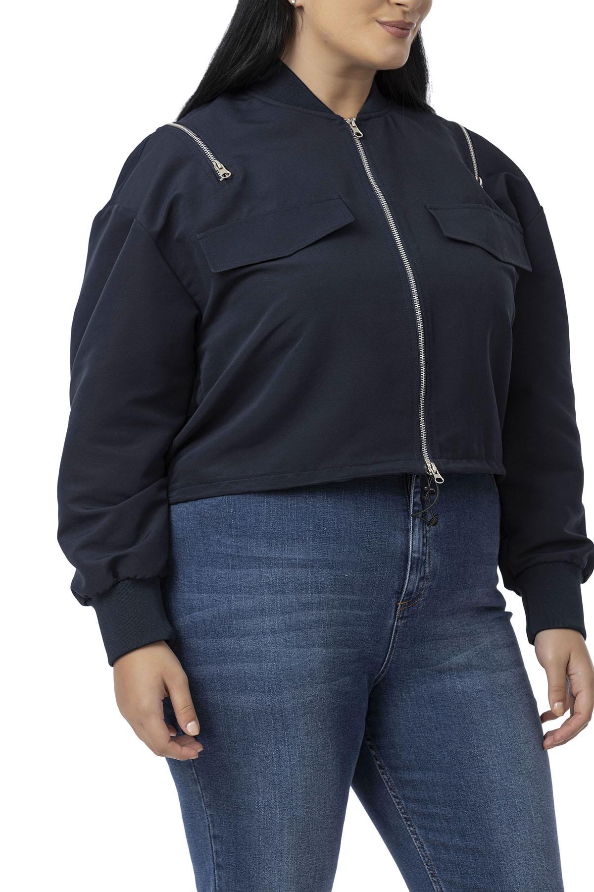 Büyük Beden Yakası ve Kol Ağzı Ribanalı Fermuar Detaylı Lacivert Bomber Ceket