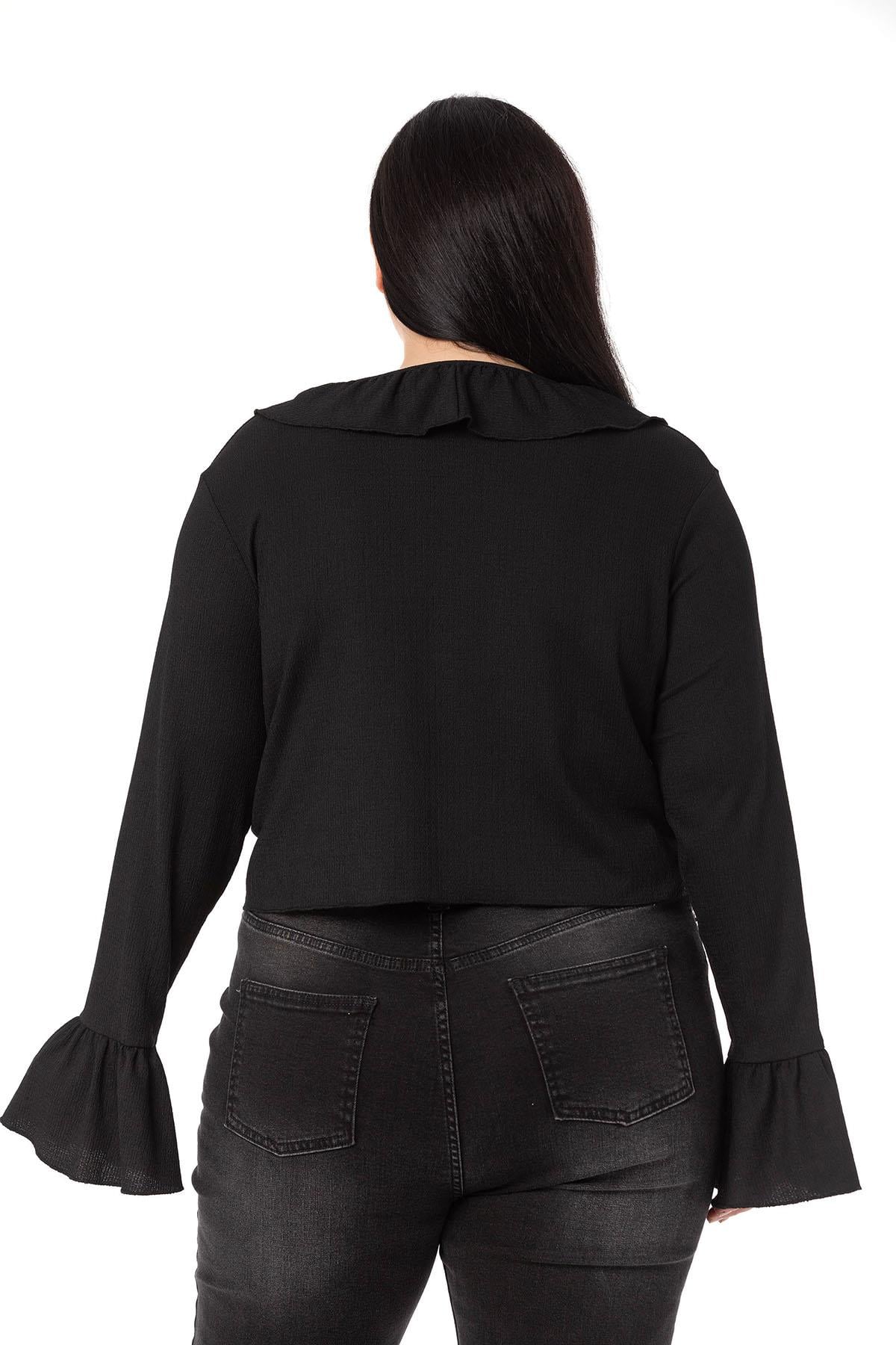 Büyük Beden Yakası ve Kolu Fırfır Detaylı Bağlamalı Siyah Bolero