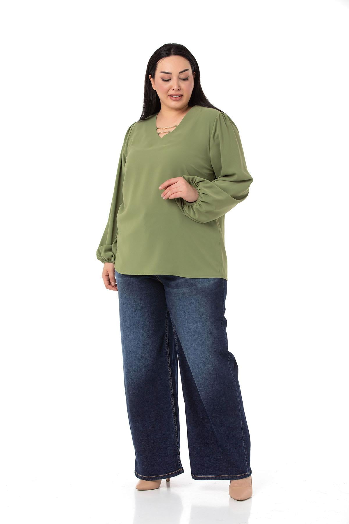 Plus Size Pistachio Blouse with Elastic Cuff and Chain Detailed Collar