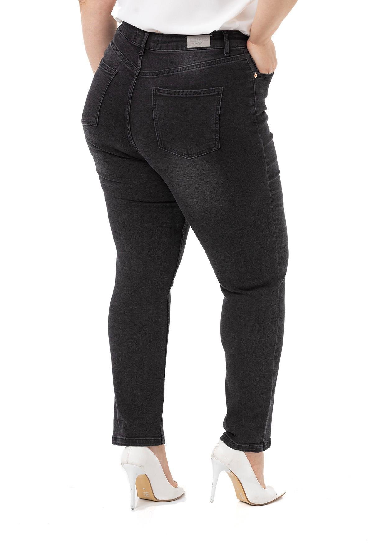 Plus Size High Waist Slim Leg Black Trousers
